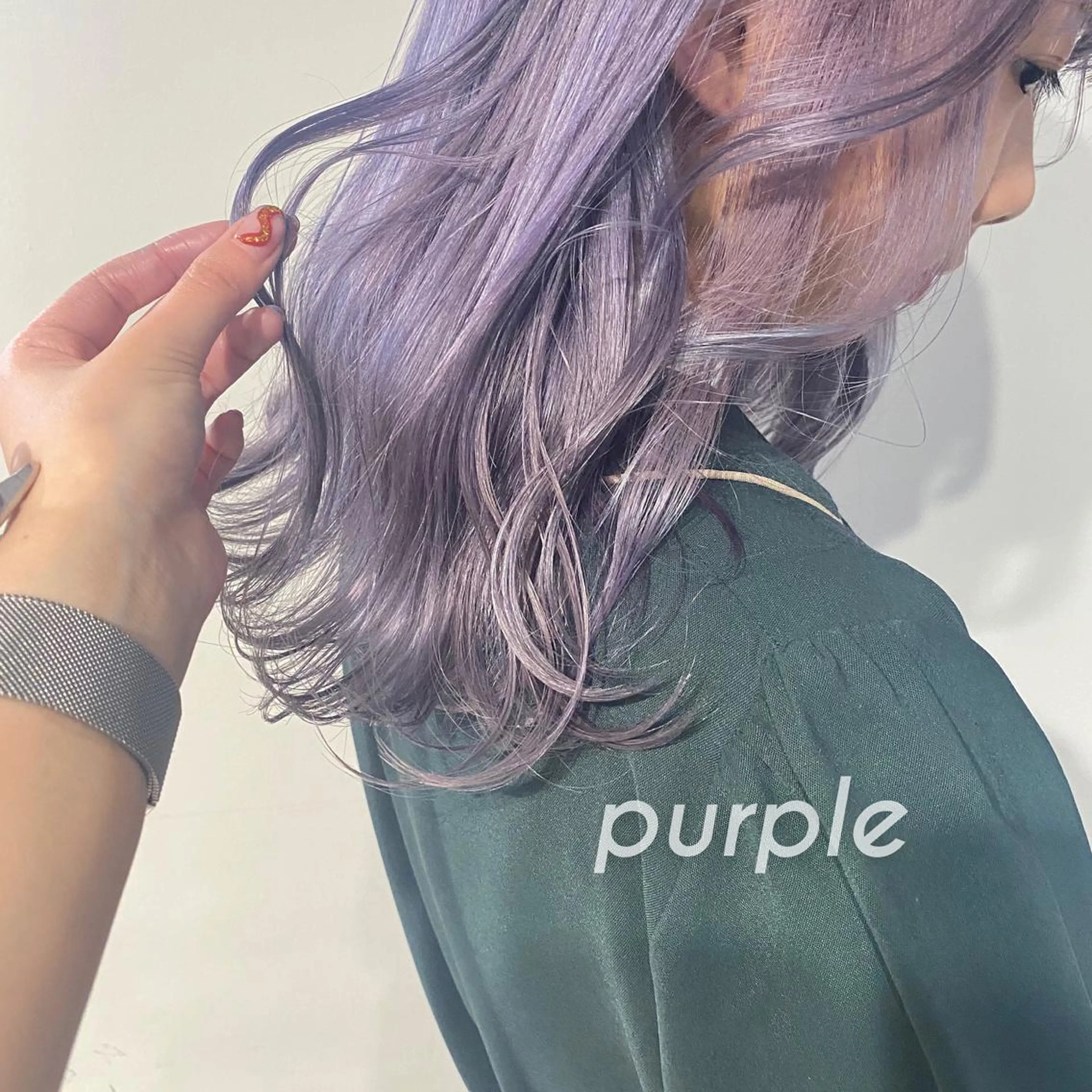 セミロング カラー ヘアアレンジ パープルカラー マンツーマン施術🦋 ayajuのヘアスタイル