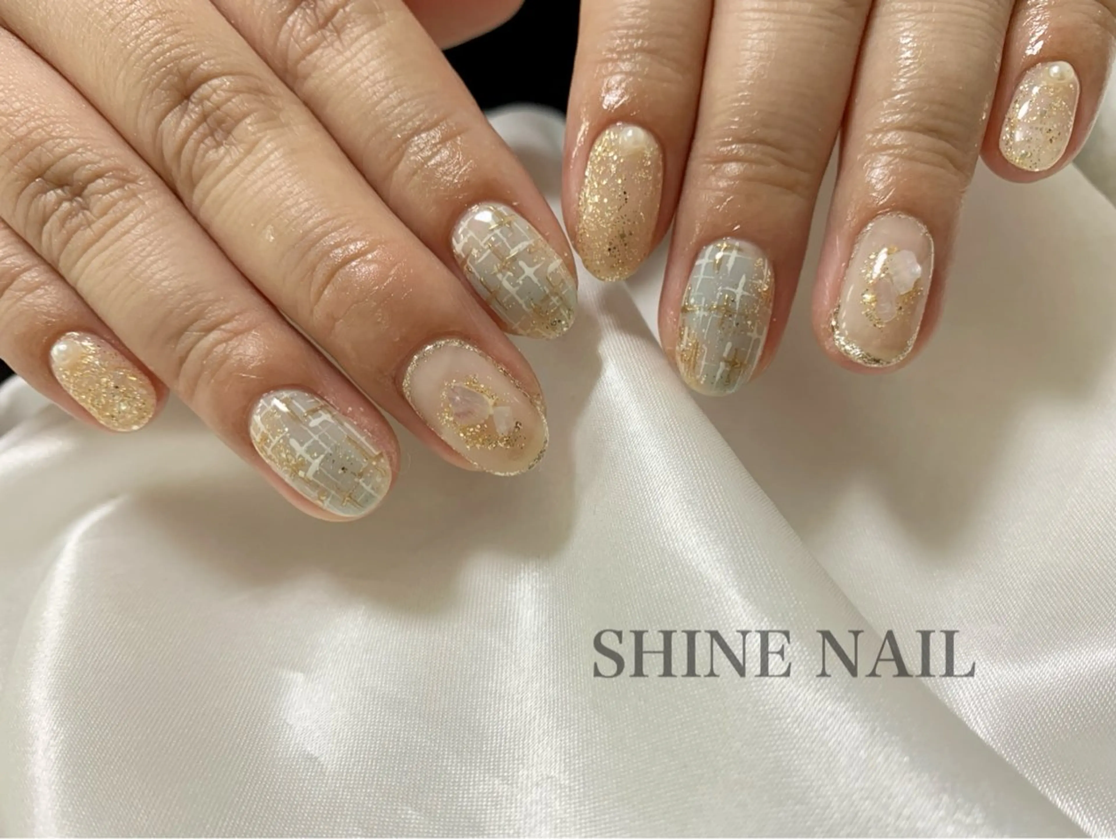ショート ハンドネイル SHINE NAILのネイルデザイン