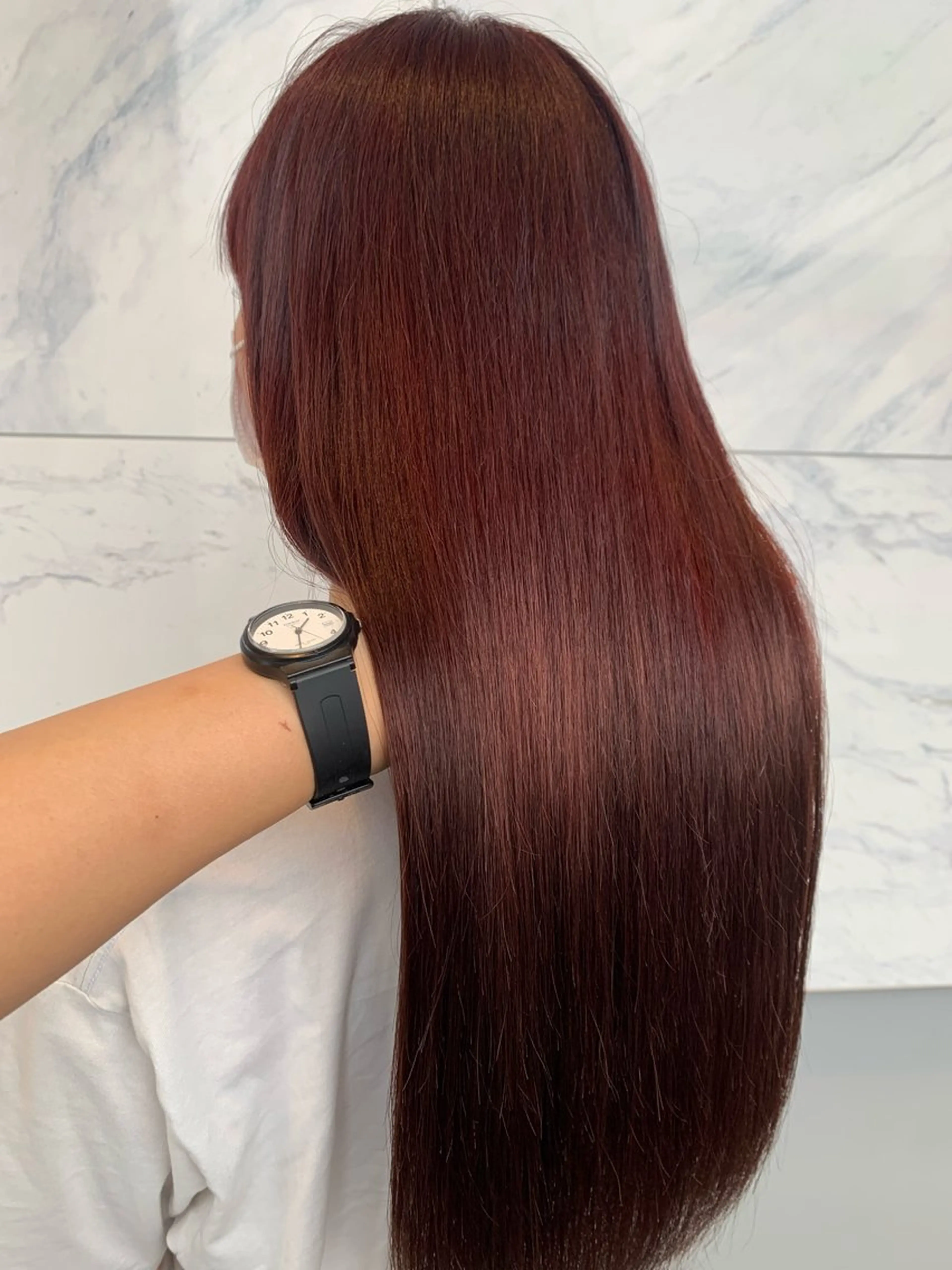 ロング カラー レッドカラー 松永 らりっさのヘアスタイル