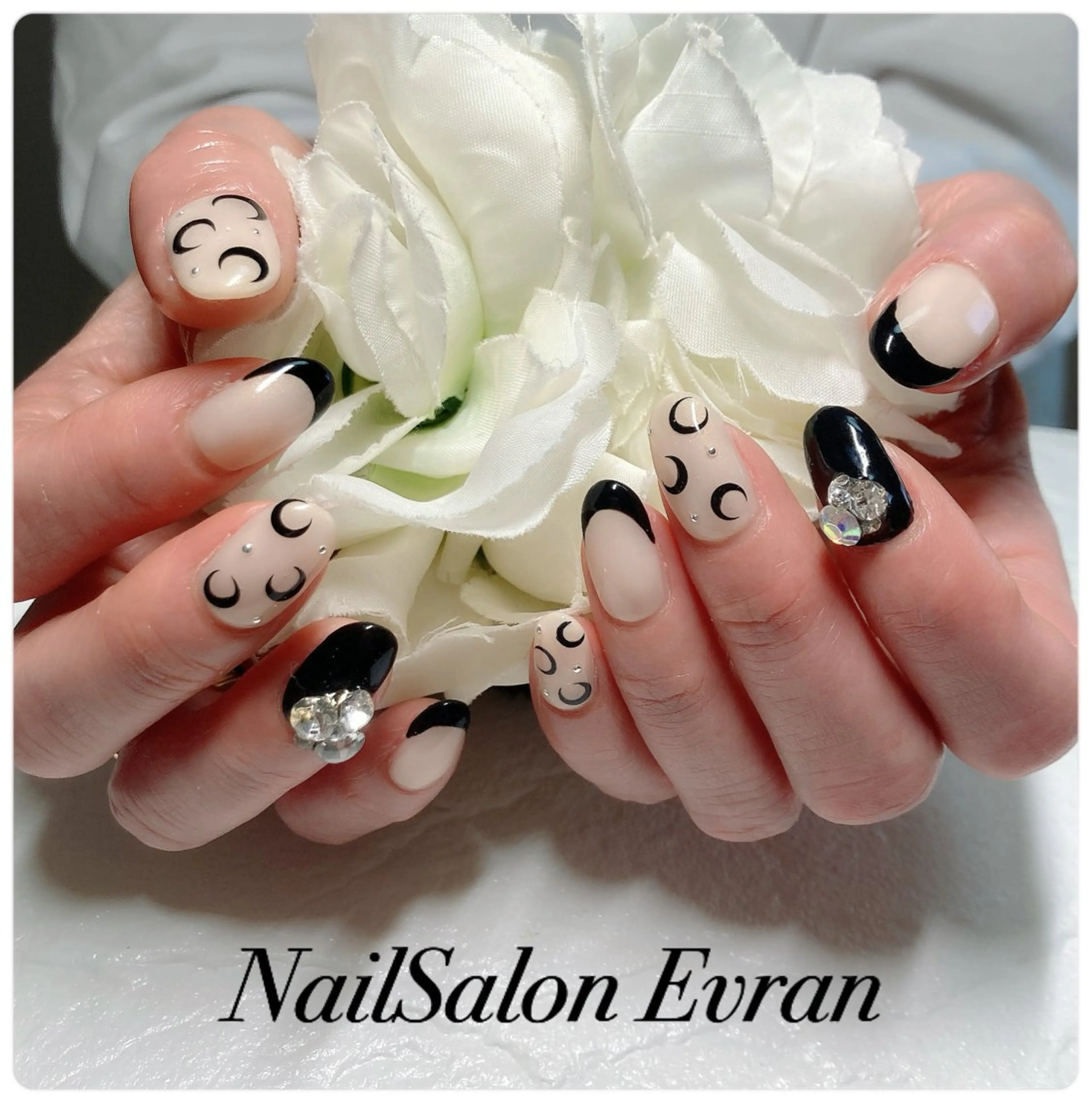 ネイル アートネイル ジェルネイル ワンカラーネイル シンプルネイル Nail salon Evranのネイルデザイン