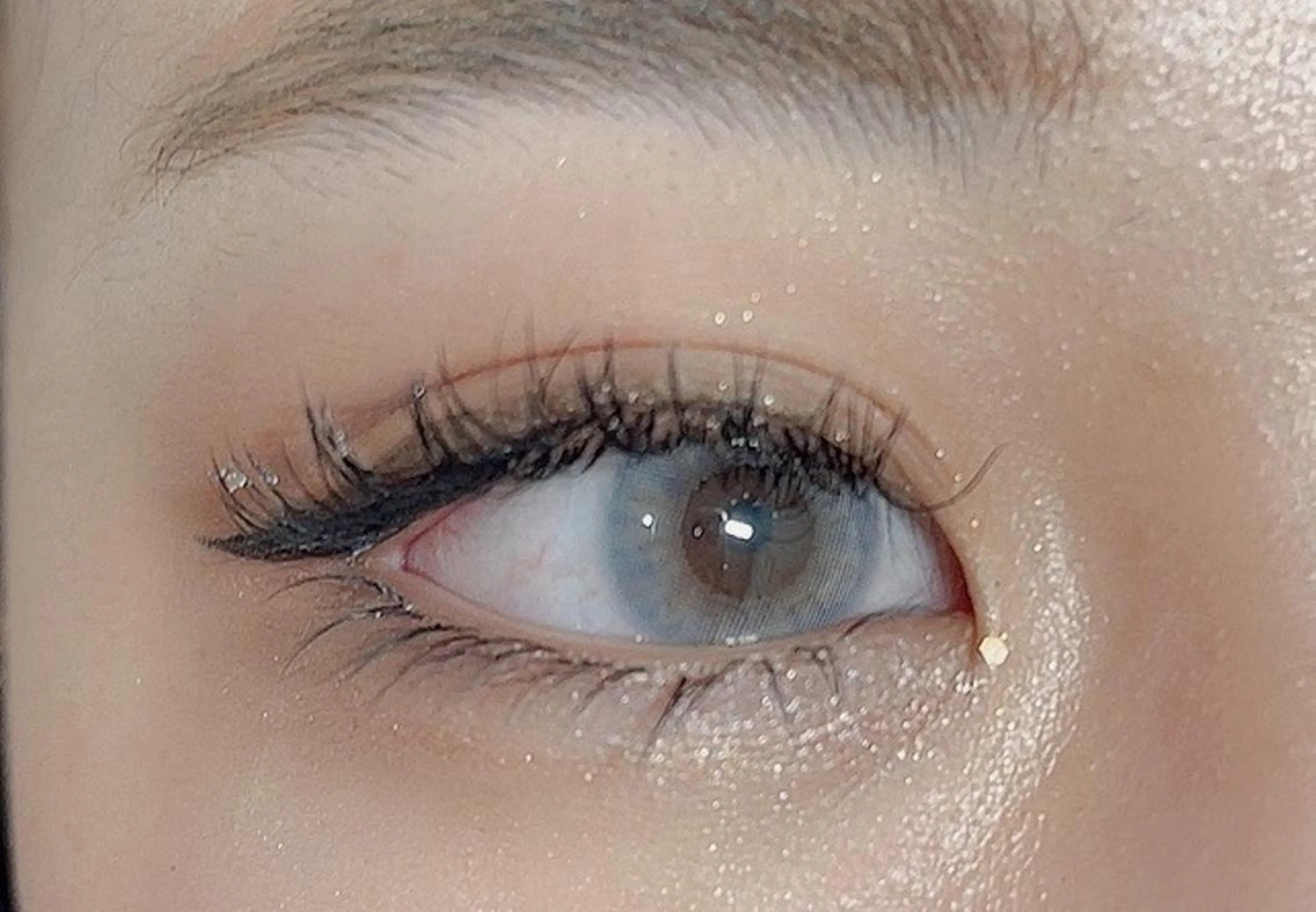 マツエク・マツパ Cカール フラットラッシュ 下まつげエクステ ∩_∩アオイ eye lashのマツエク・マツパデザイン
