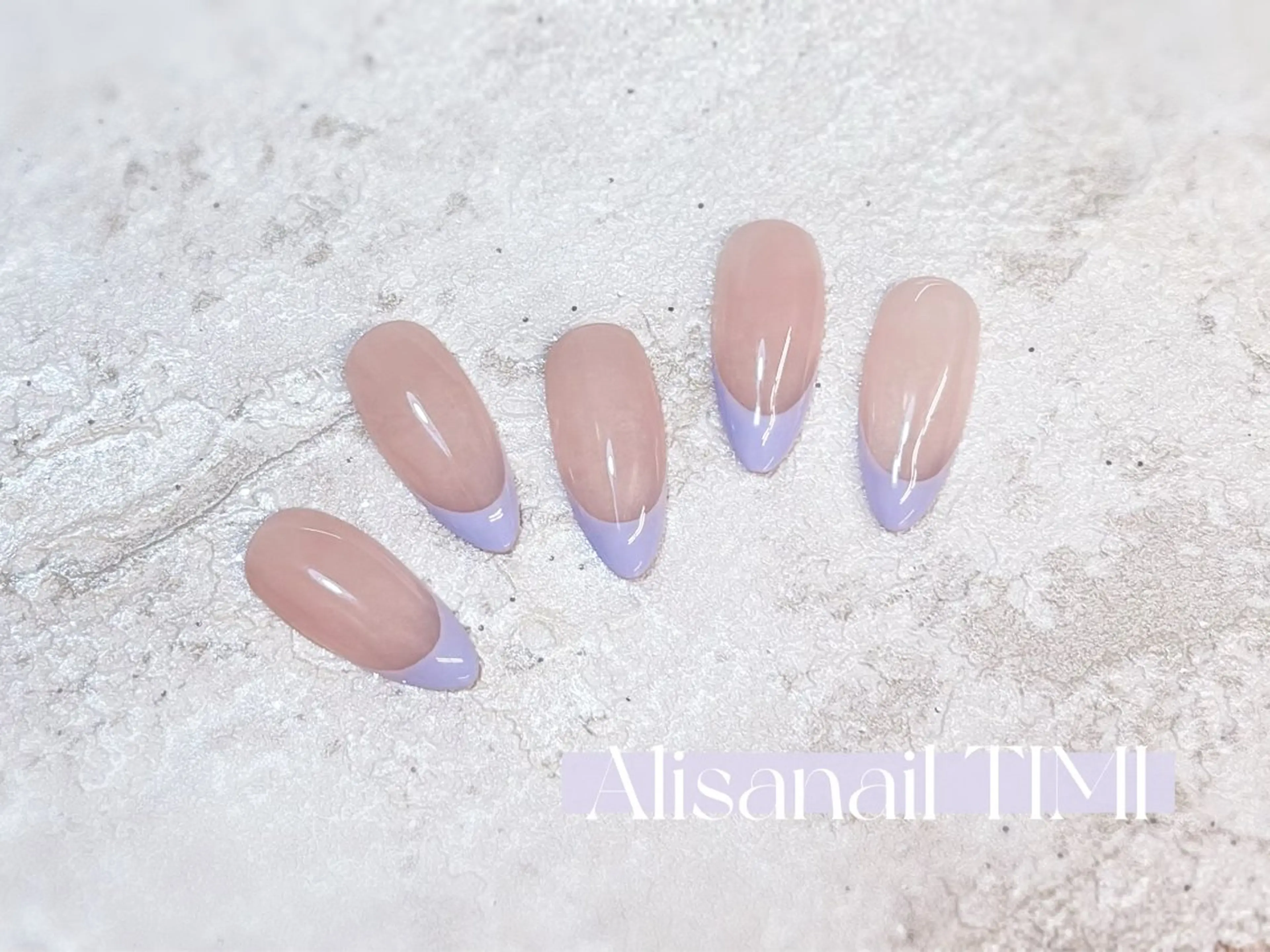 ネイル フレンチネイル ハンドネイル Alisa nail Timiのネイルデザイン