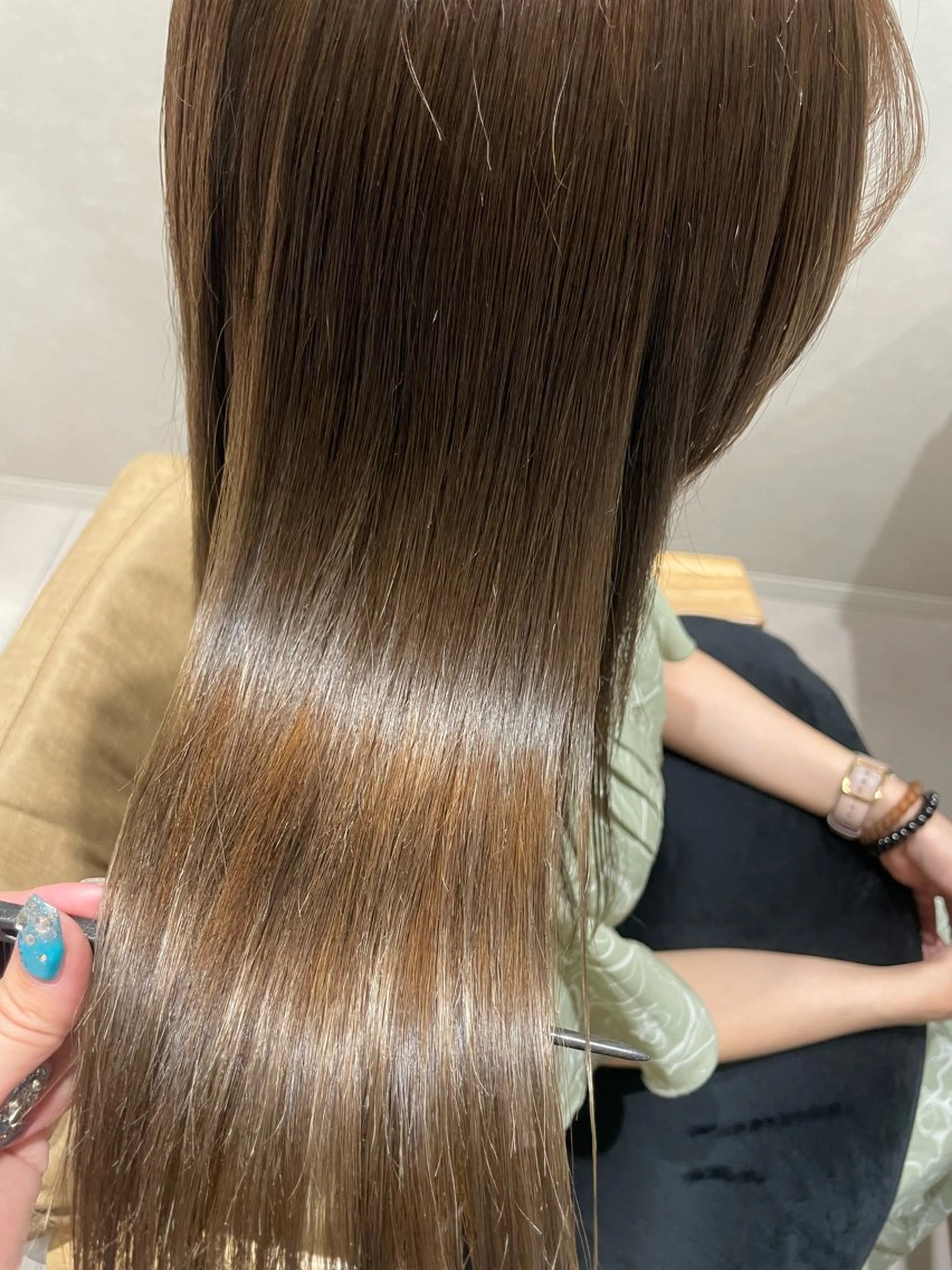 PANOL 秀島のヘアスタイル