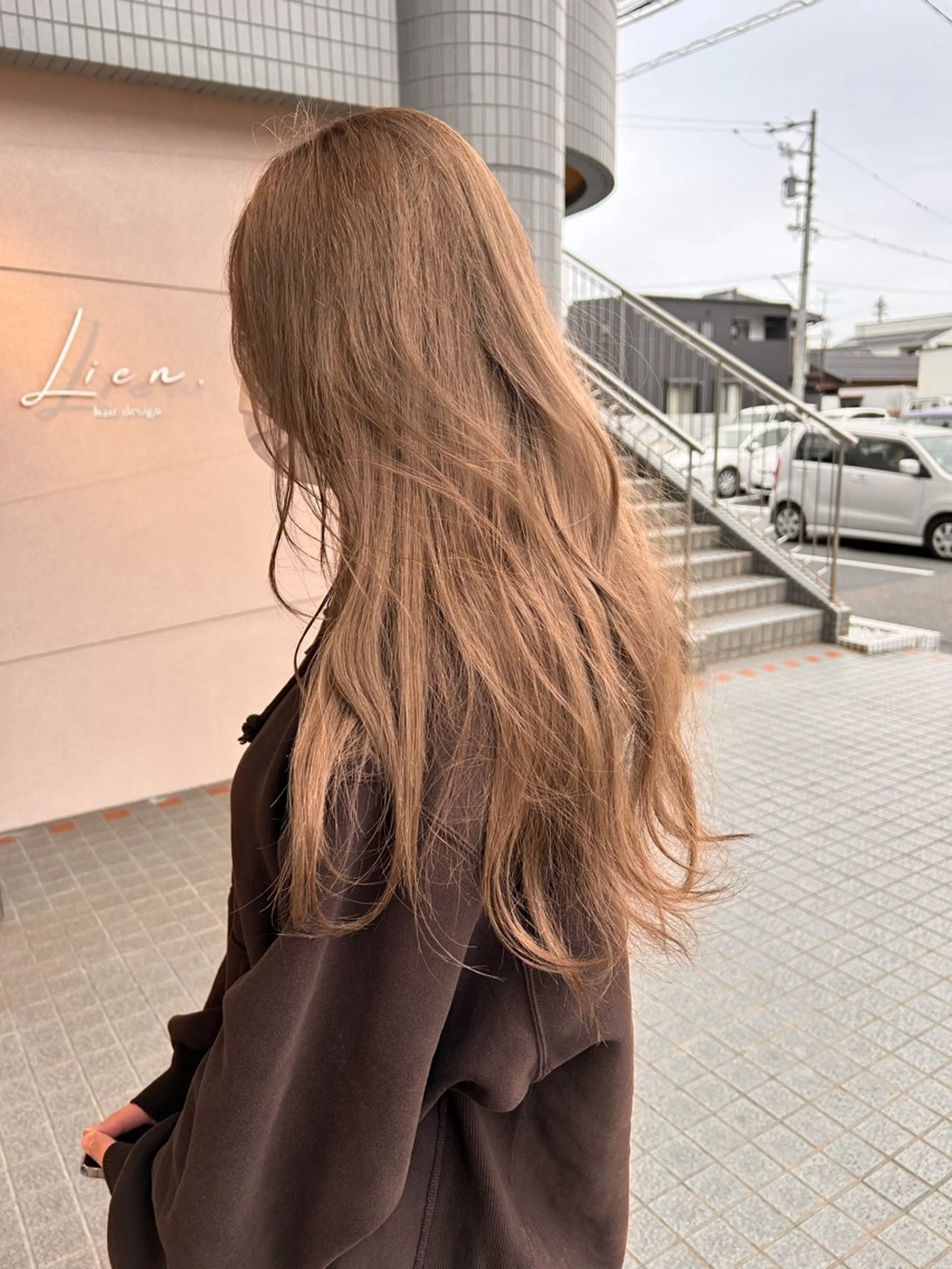 ロング ヘアカラー Licol所属・髪質改善×ダブル カラー専門フリー予約のヘアスタイル