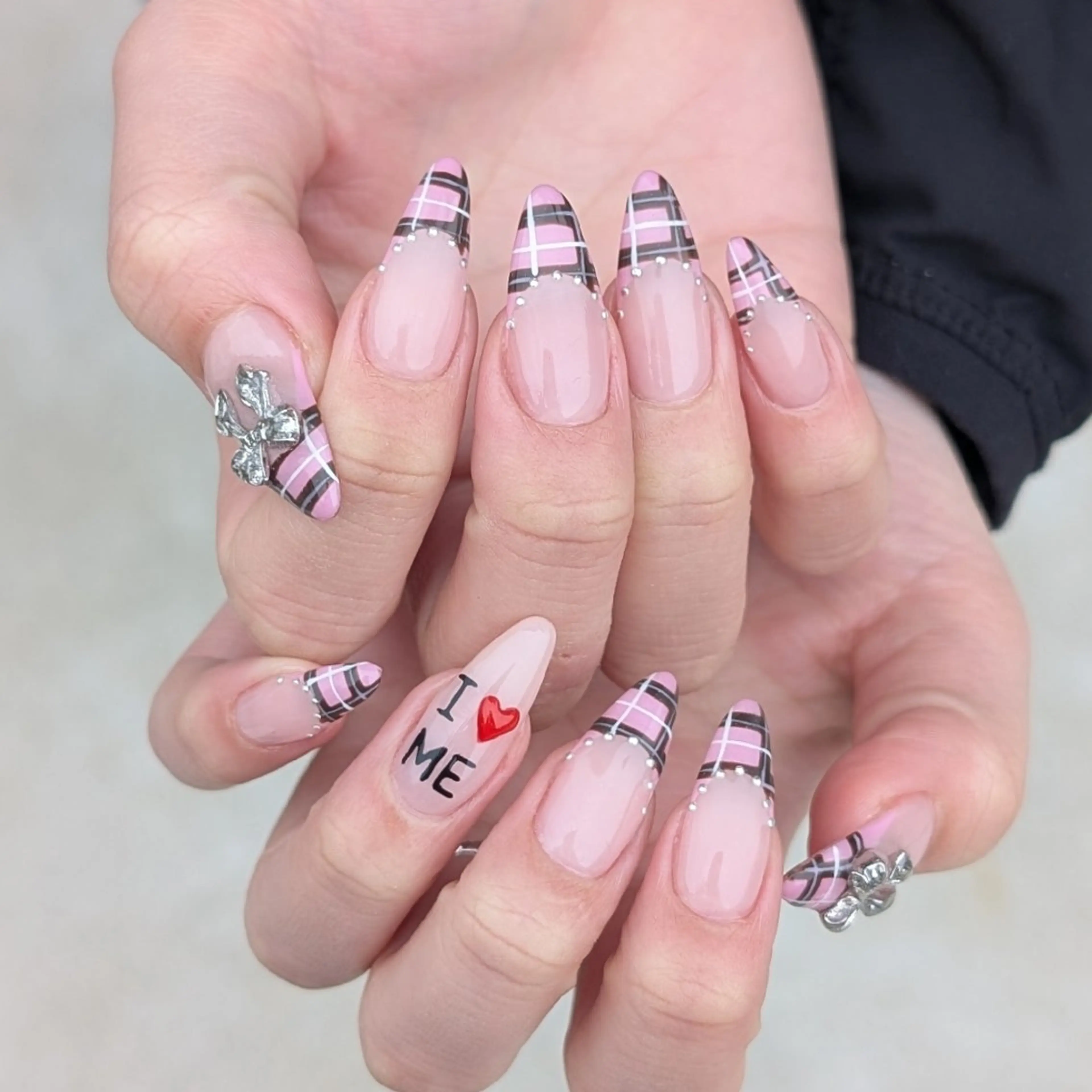 ネイル ハンドネイル kii nailsのネイルデザイン