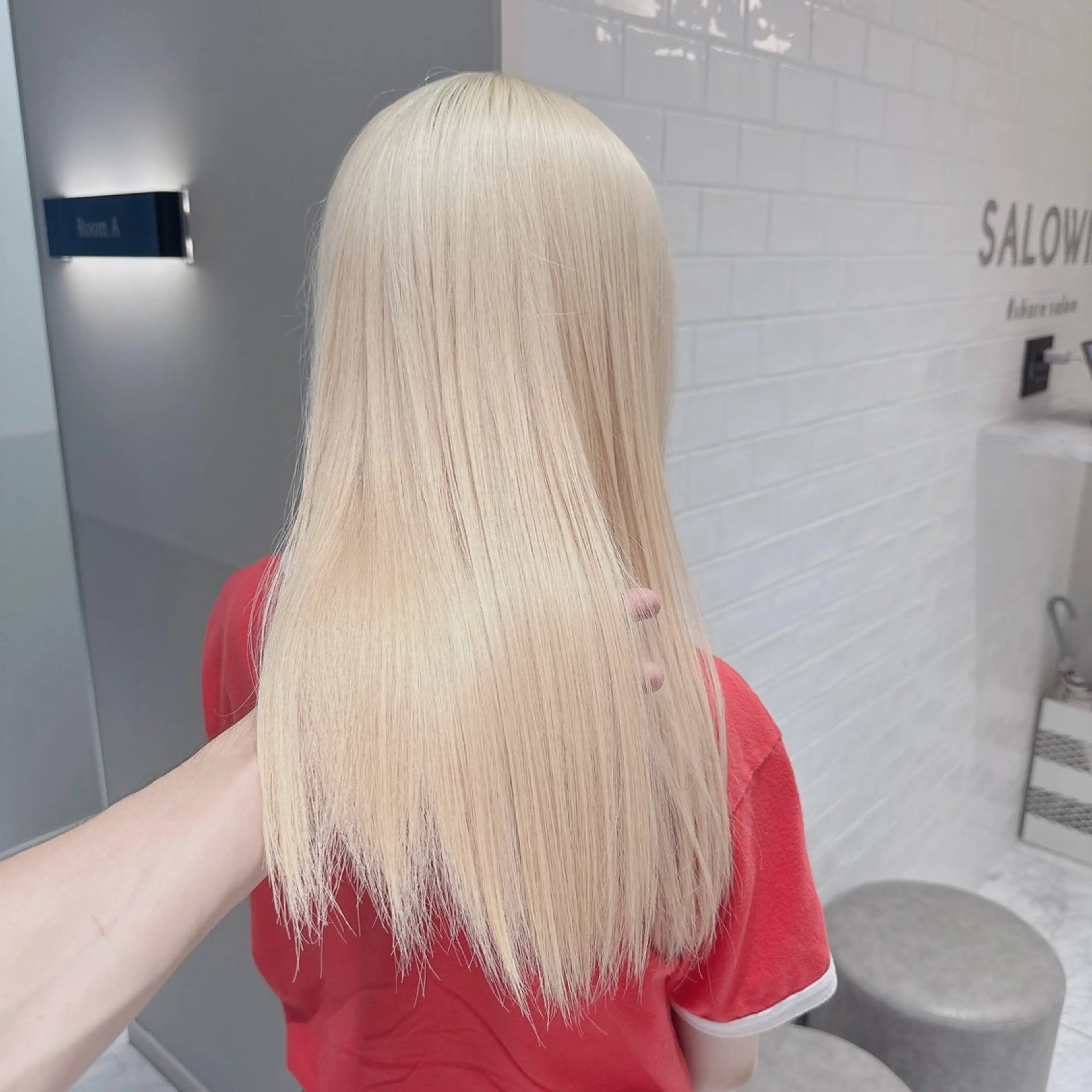 ロング カラー ヘアアレンジ メンズ キッズ ヘアカラー トリートメント SALOWIN所属・ハイトーン美容師 MASATOのヘアスタイル