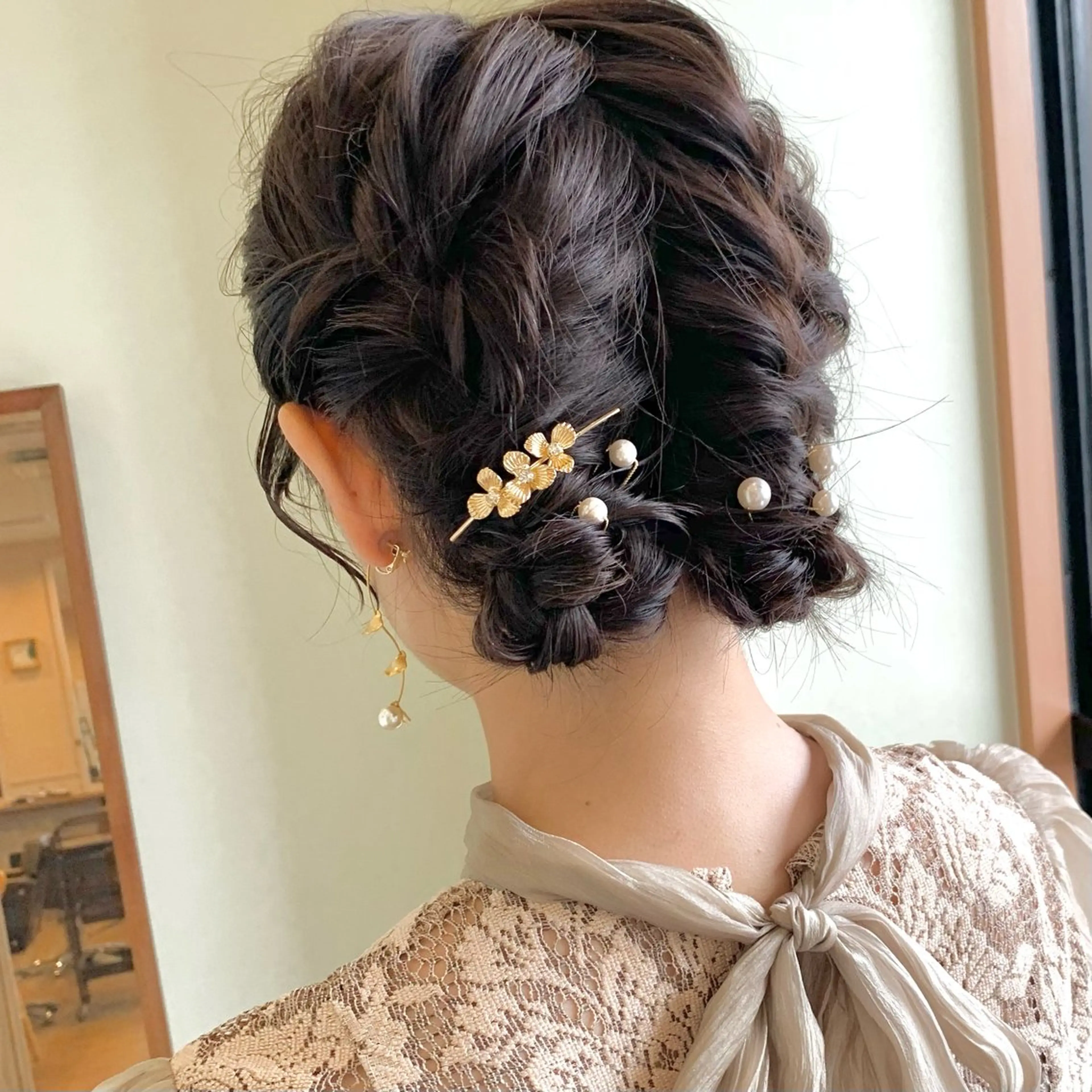 ミディアム ヘアアレンジ ヘアセット NUMBER_ ユイナのヘアスタイル
