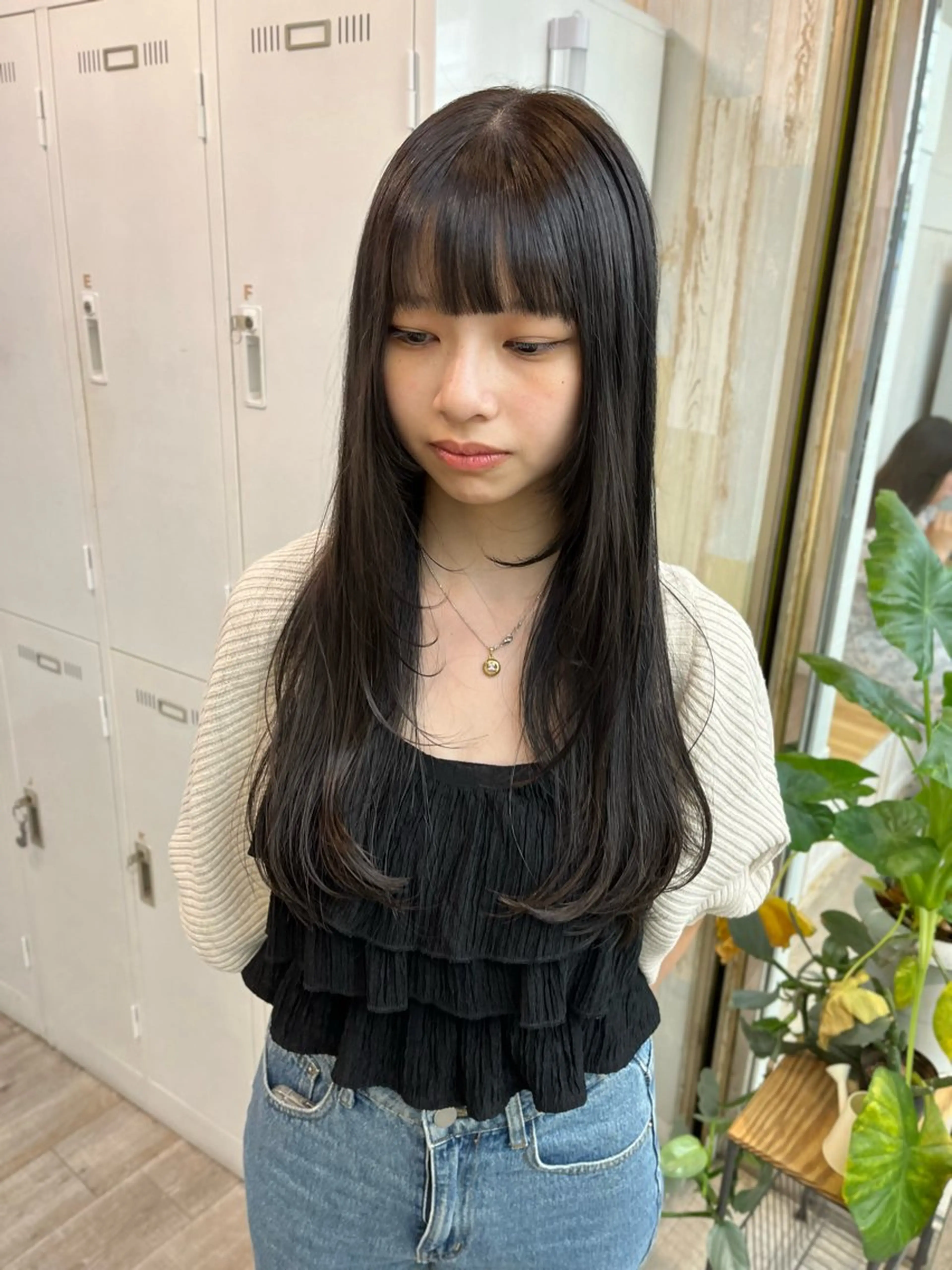 ロング カラー パーマ ヘアアレンジ メンズ 顔周りカット レイヤーカット カット トリートメント ヘッドスパ ヘアセット カラー指名No.1✨ 星野六三四のヘアスタイル