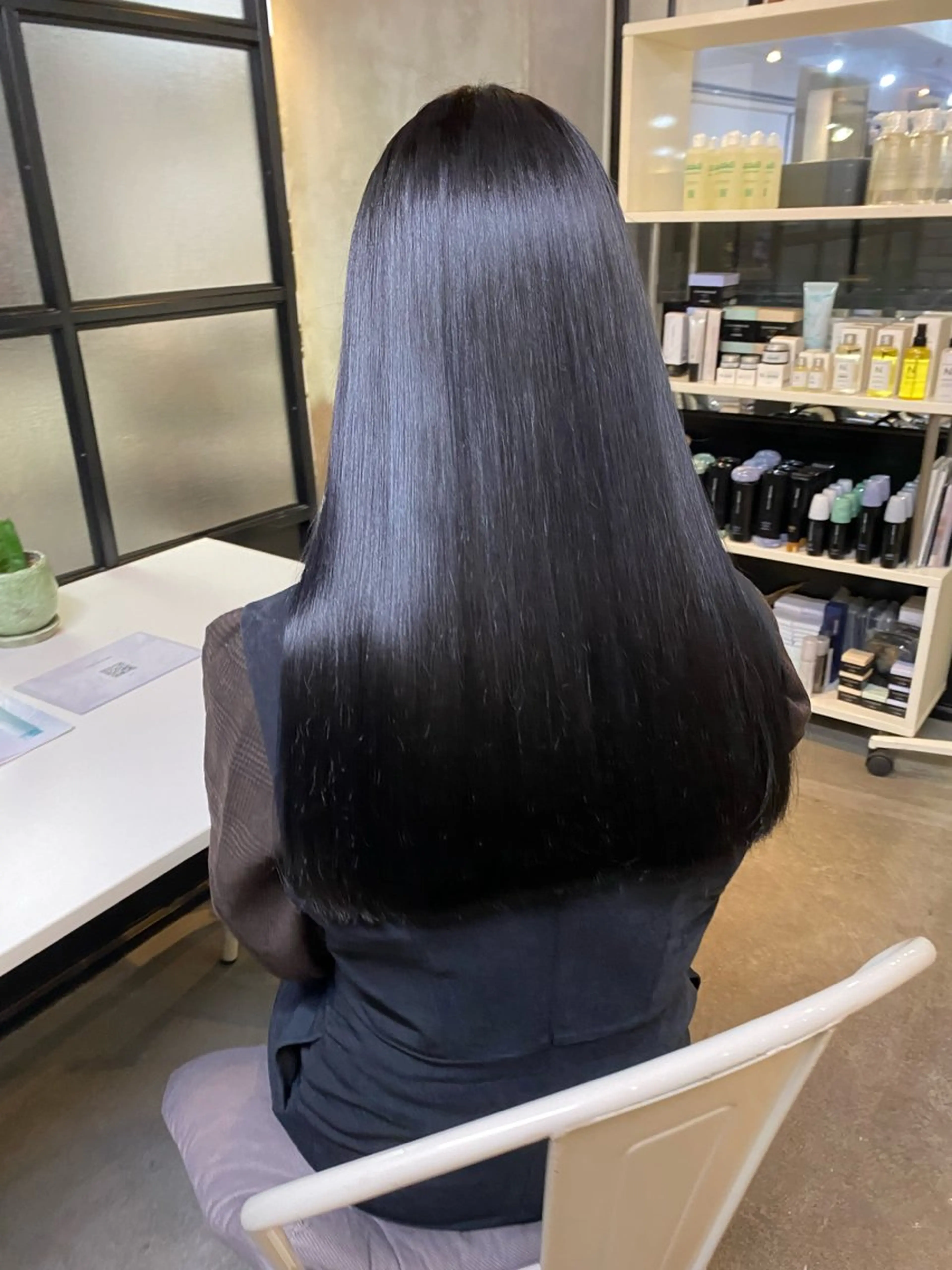 ロング カラー ヘアカラー トリートメント 飯田 晟恭のヘアスタイル