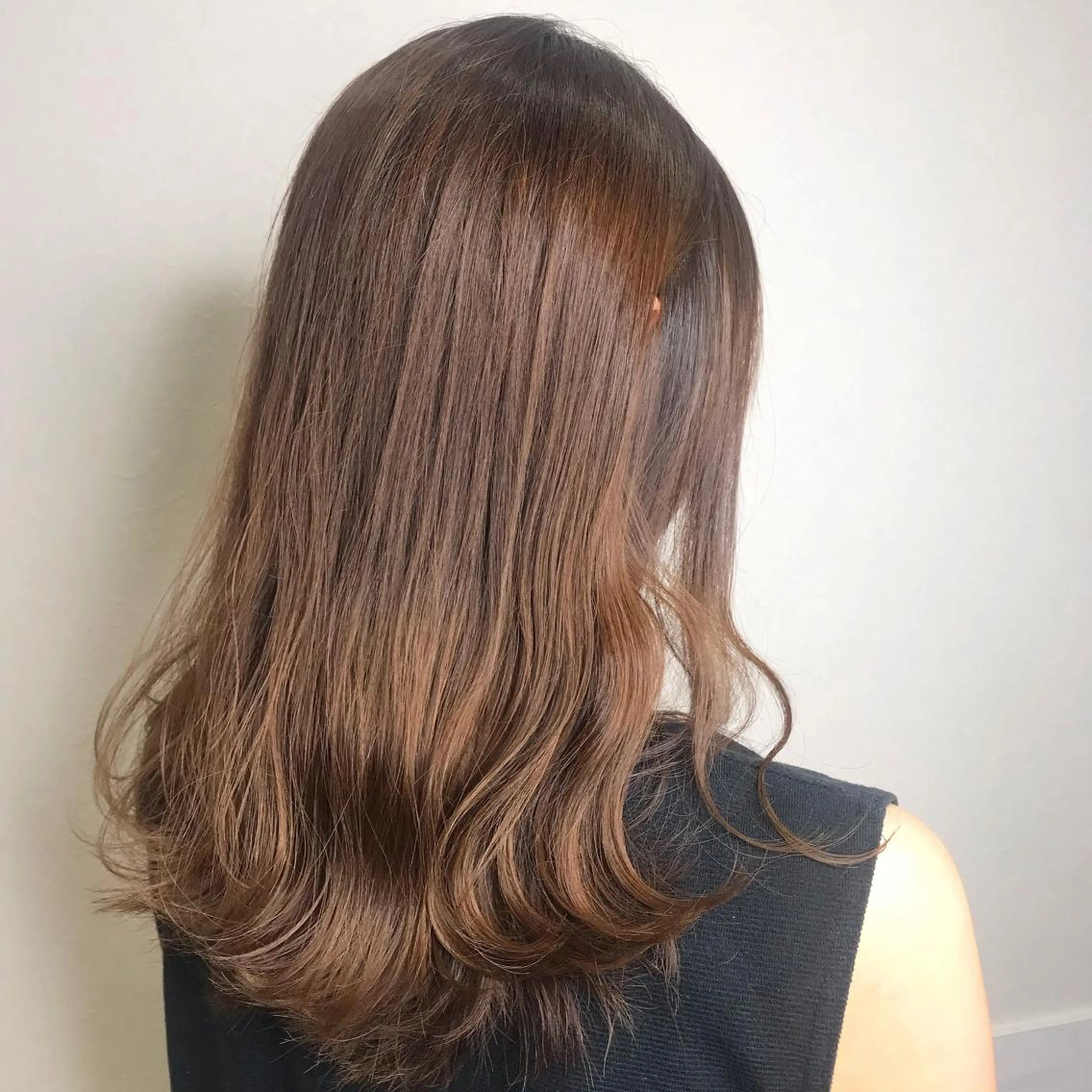 ロング カラー ロング カット ヘアカラー トリートメント 柴田 祐輔のヘアスタイル