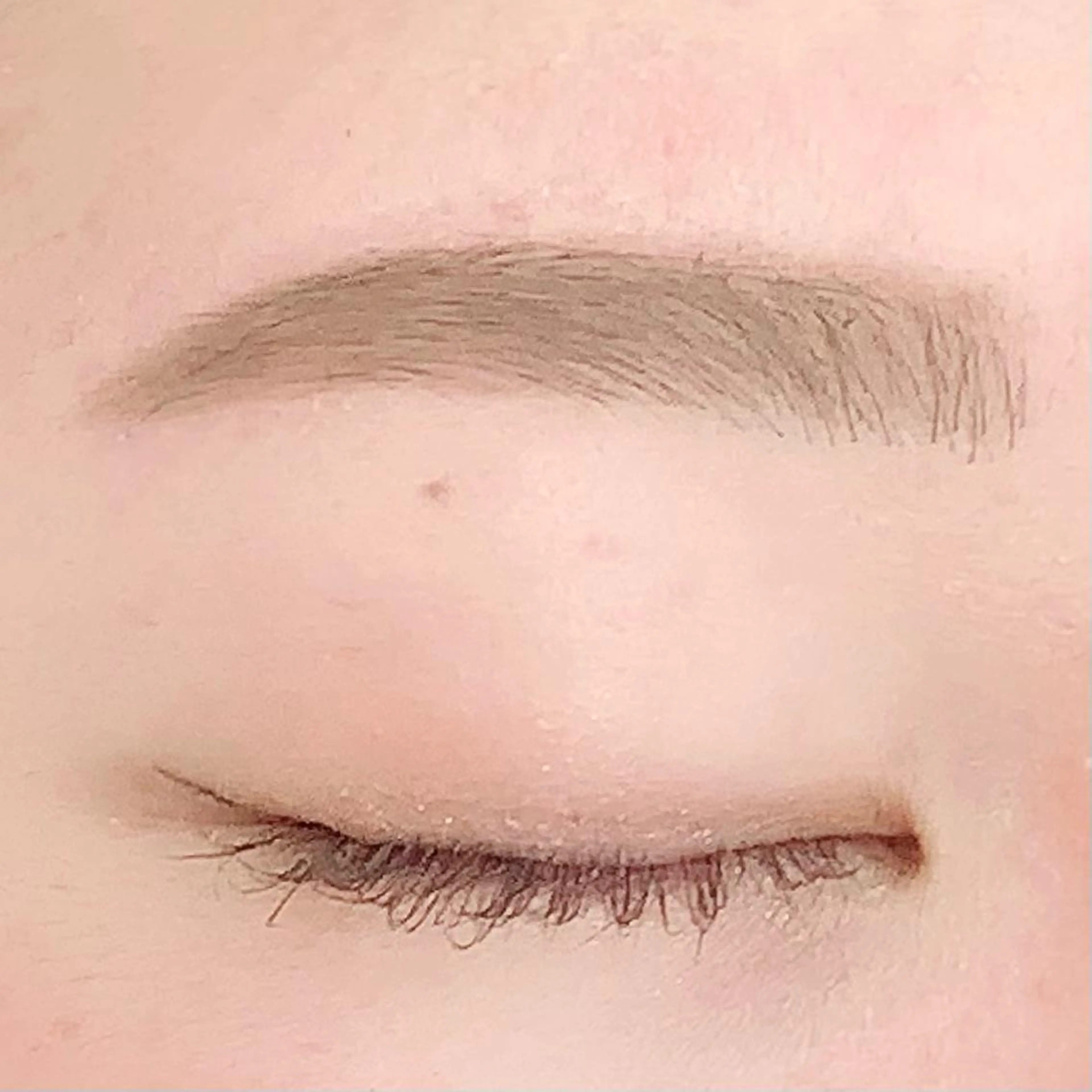 アイブロウ 眉毛ワックス脱毛 BellFlower Aki(眉・まつげ)のマツエク・マツパデザイン