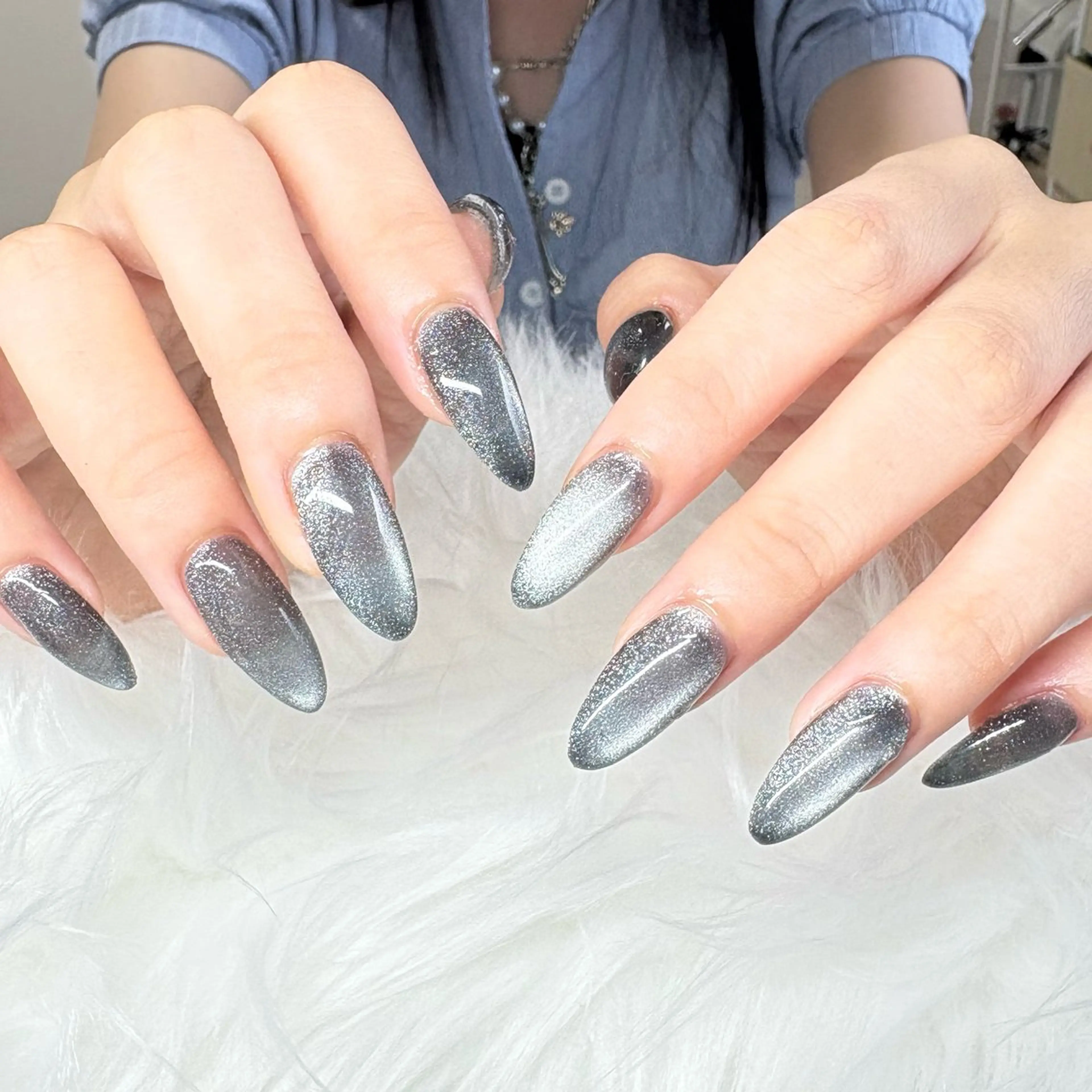 ネイル ボルドー チークネイル クリアネイル 成人式 フラッシュネイル Kiki _beのネイルデザイン