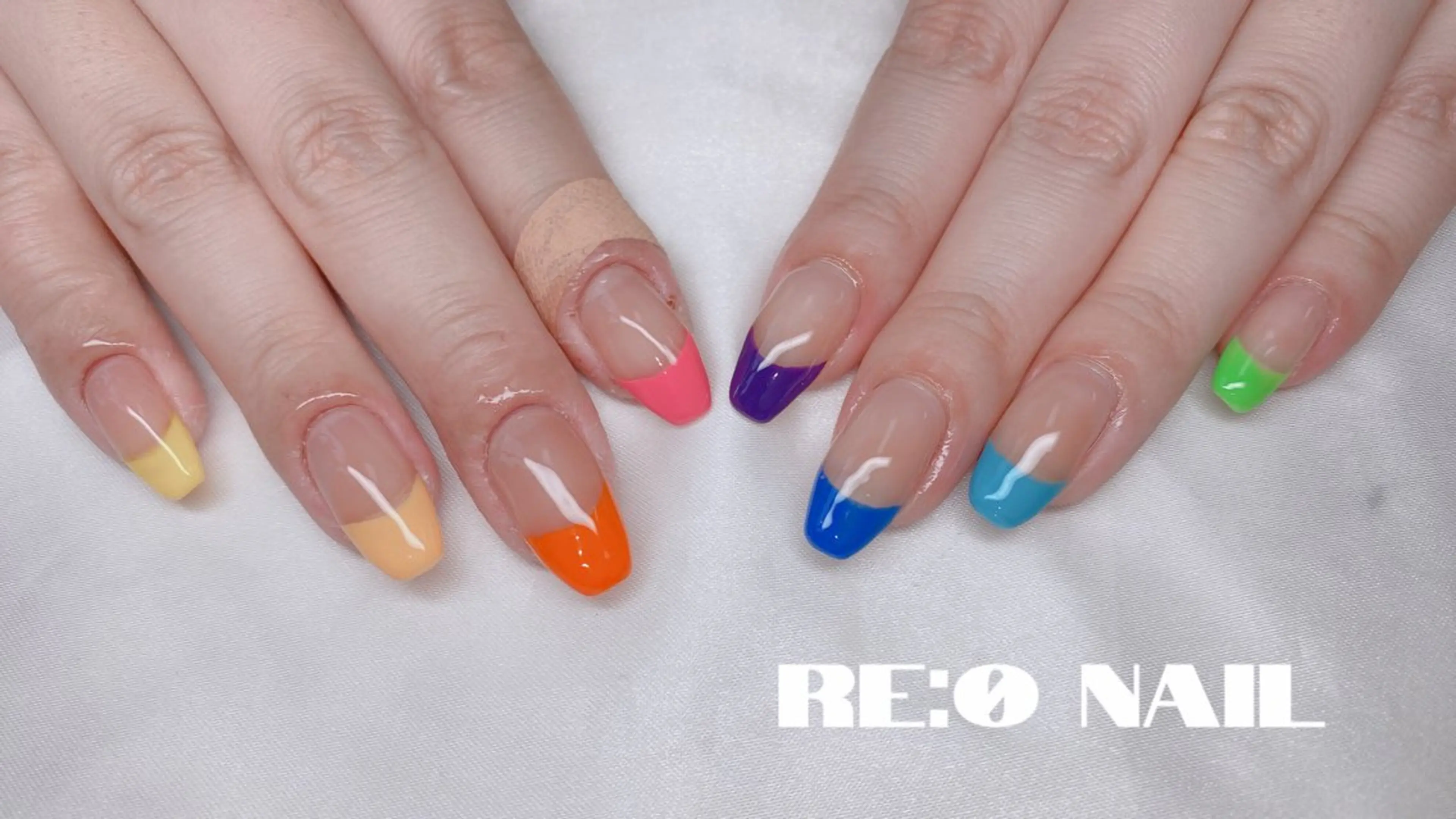 ネイル フレンチネイル ハンドネイル Re:Ø nail 🩵TSUJIのネイルデザイン