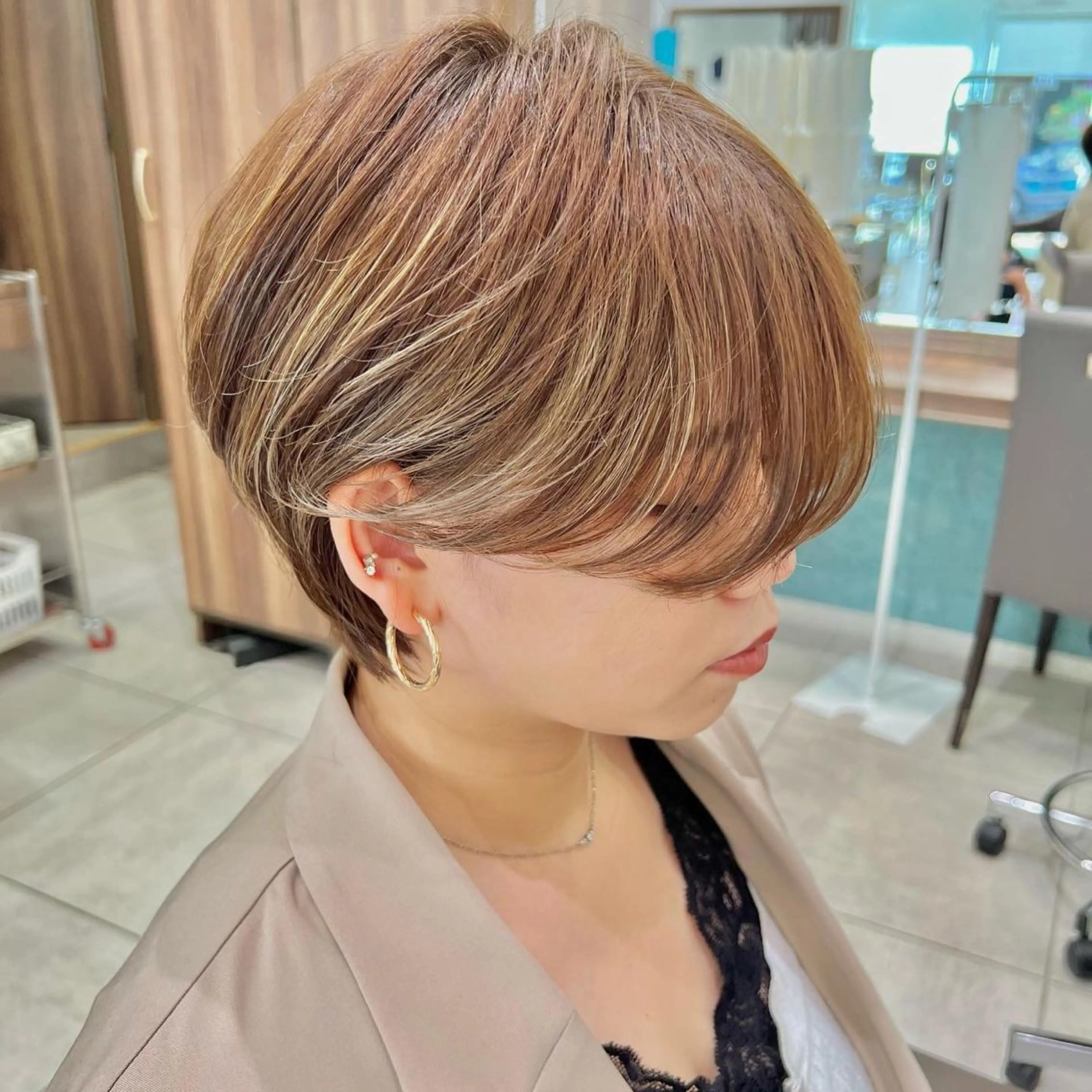 ショート カット ヘアカラー 大人ショート/ 高下将一のヘアスタイル