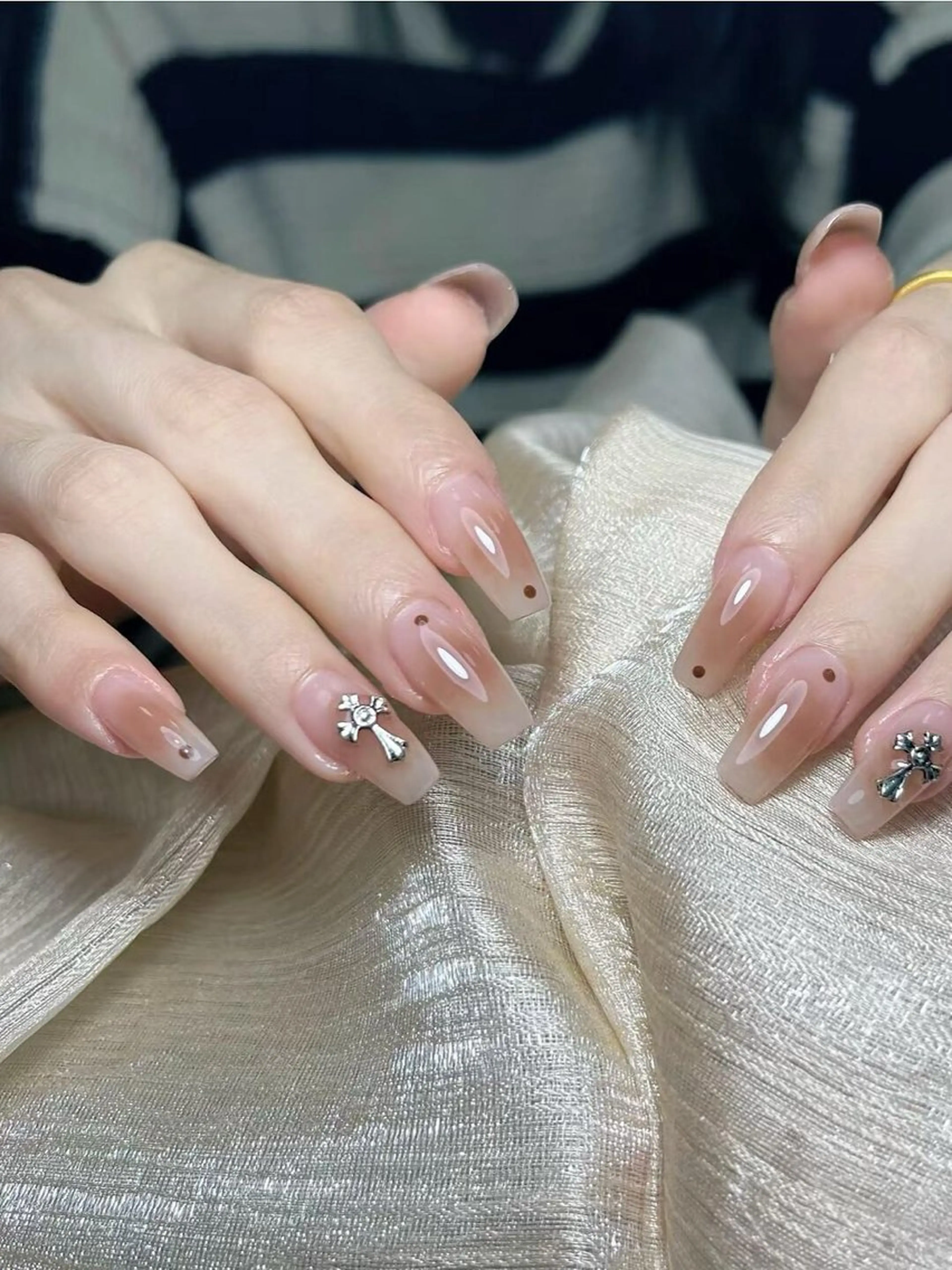 ネイル EE.Nail所属・FuFu.Nail 2️⃣番のネイルデザイン