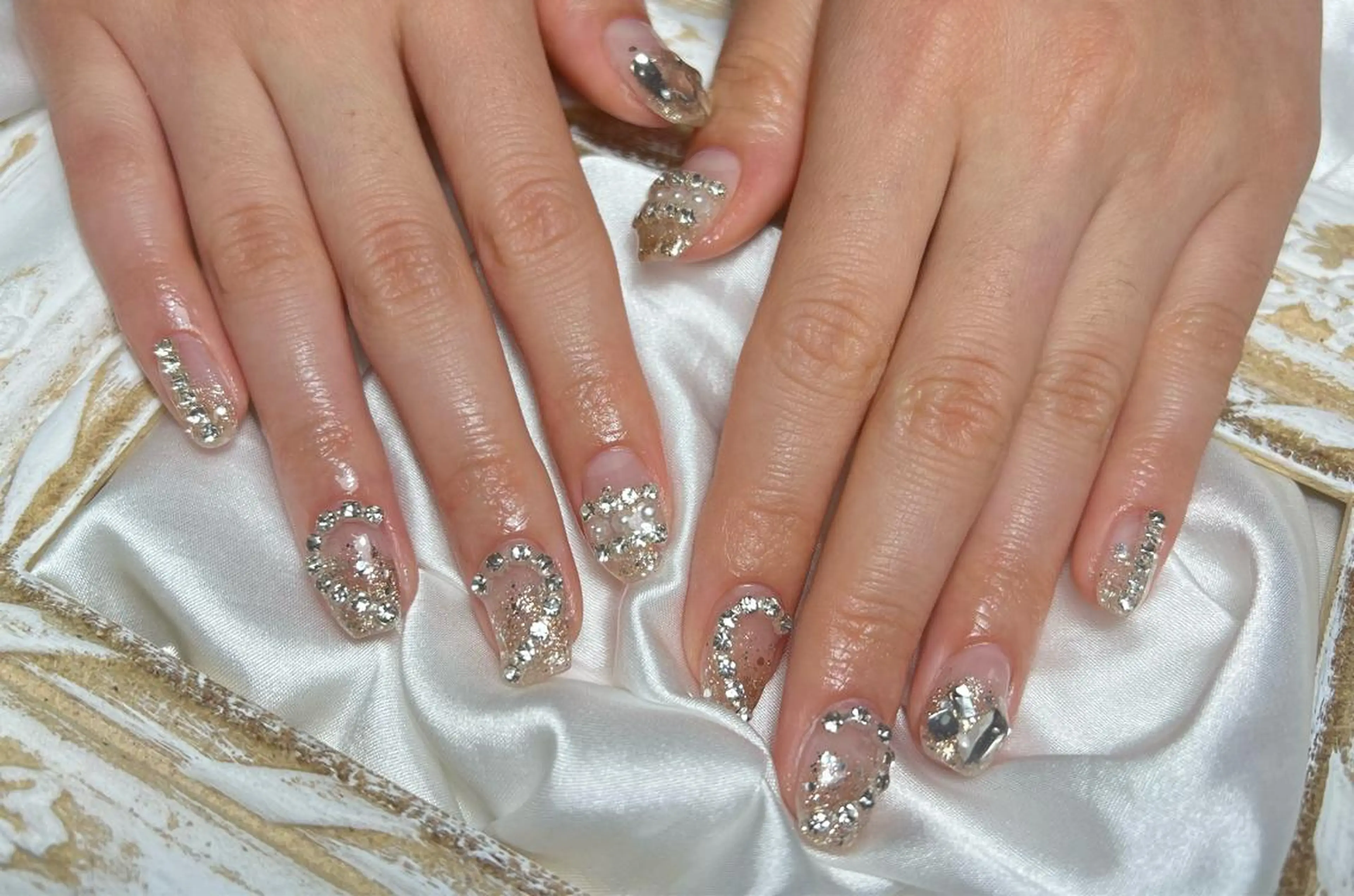 ネイル Una ☀️☀️のネイルデザイン