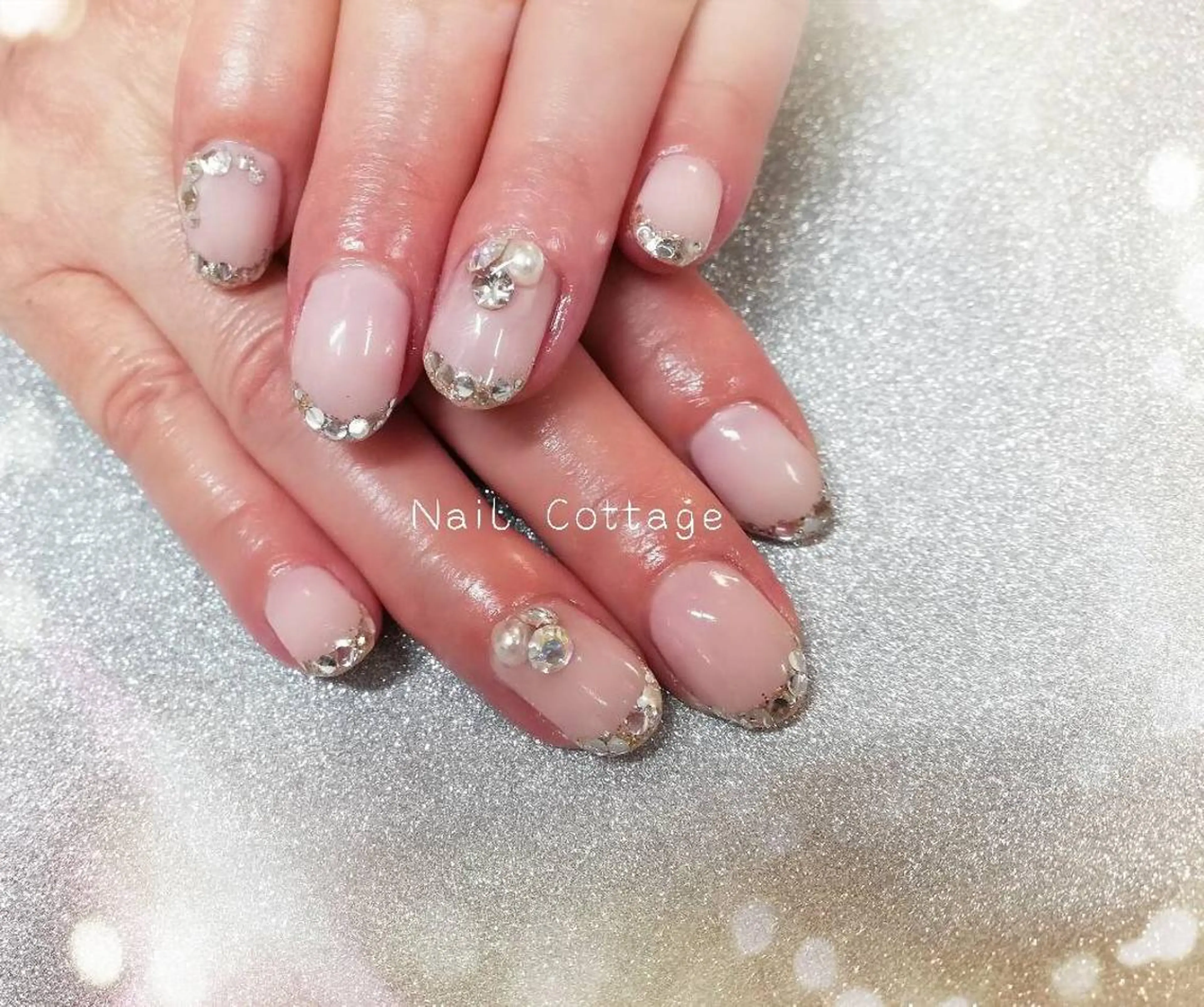 ネイル フレンチネイル ガラスフレンチ ハンドネイル Nail cottageのネイルデザイン