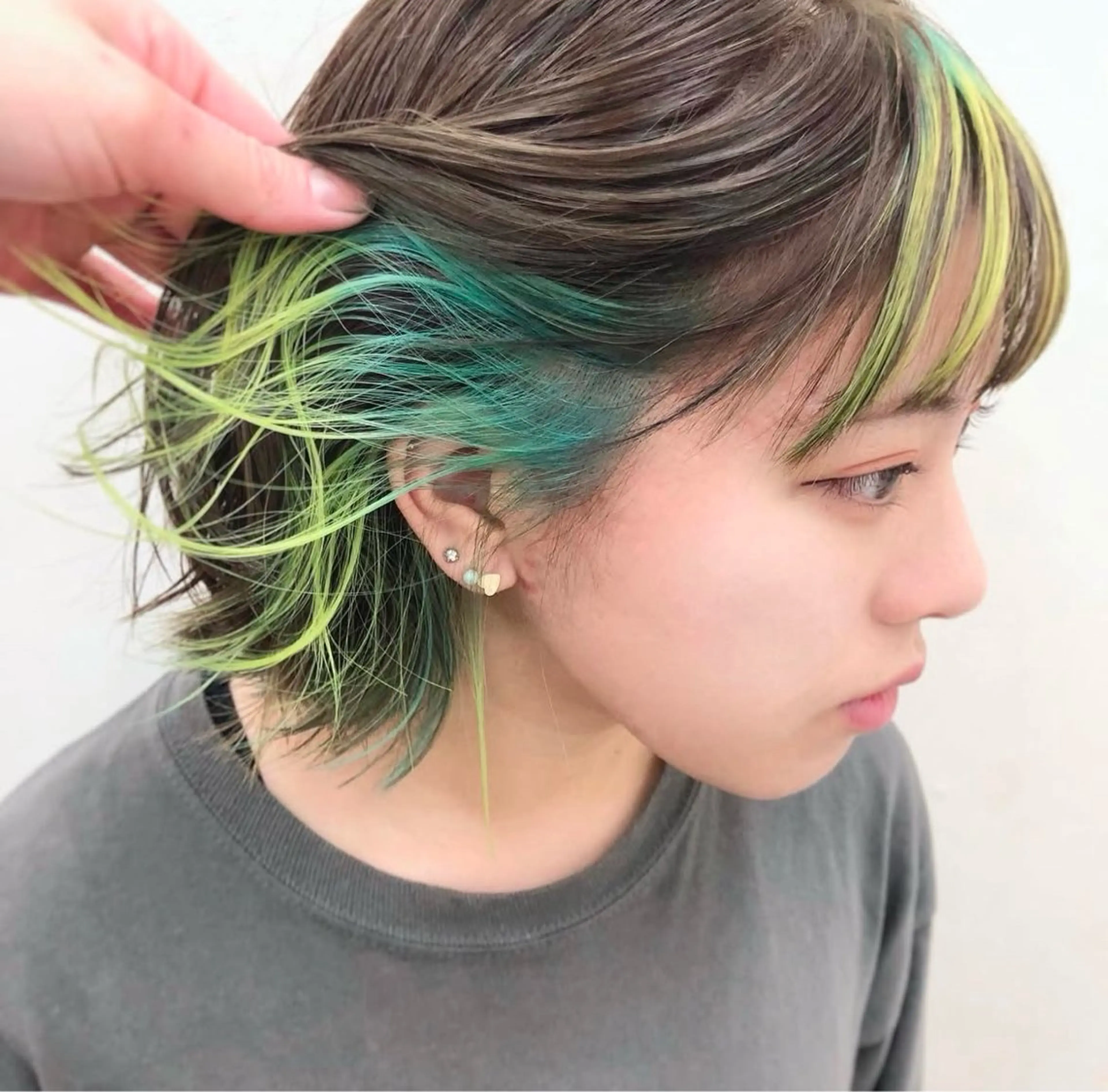 ショート カラー インナーカラー ヘアカラー ナカジマ ナナのヘアスタイル