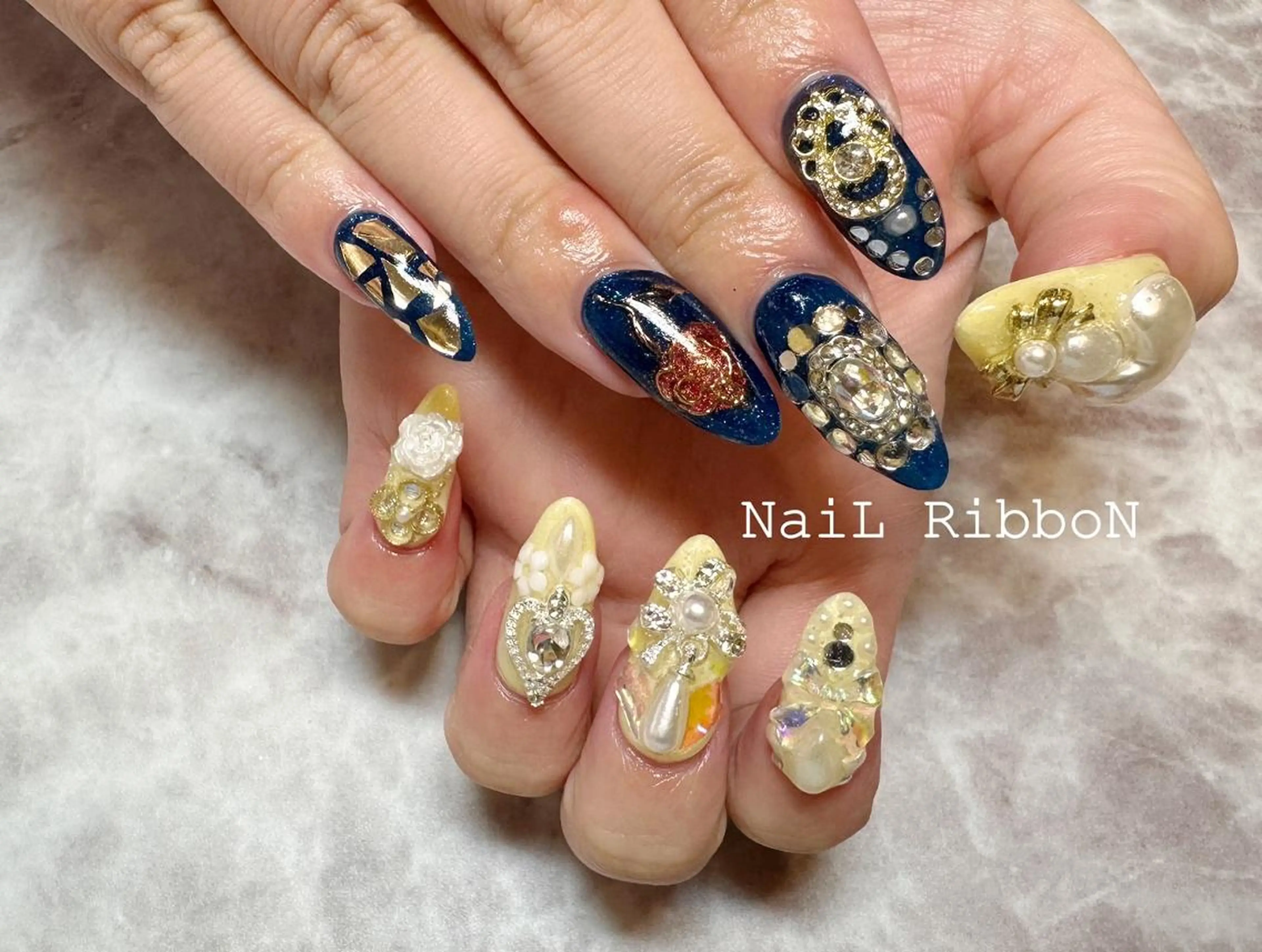 ネイル ネイルリボン 石田のネイルデザイン