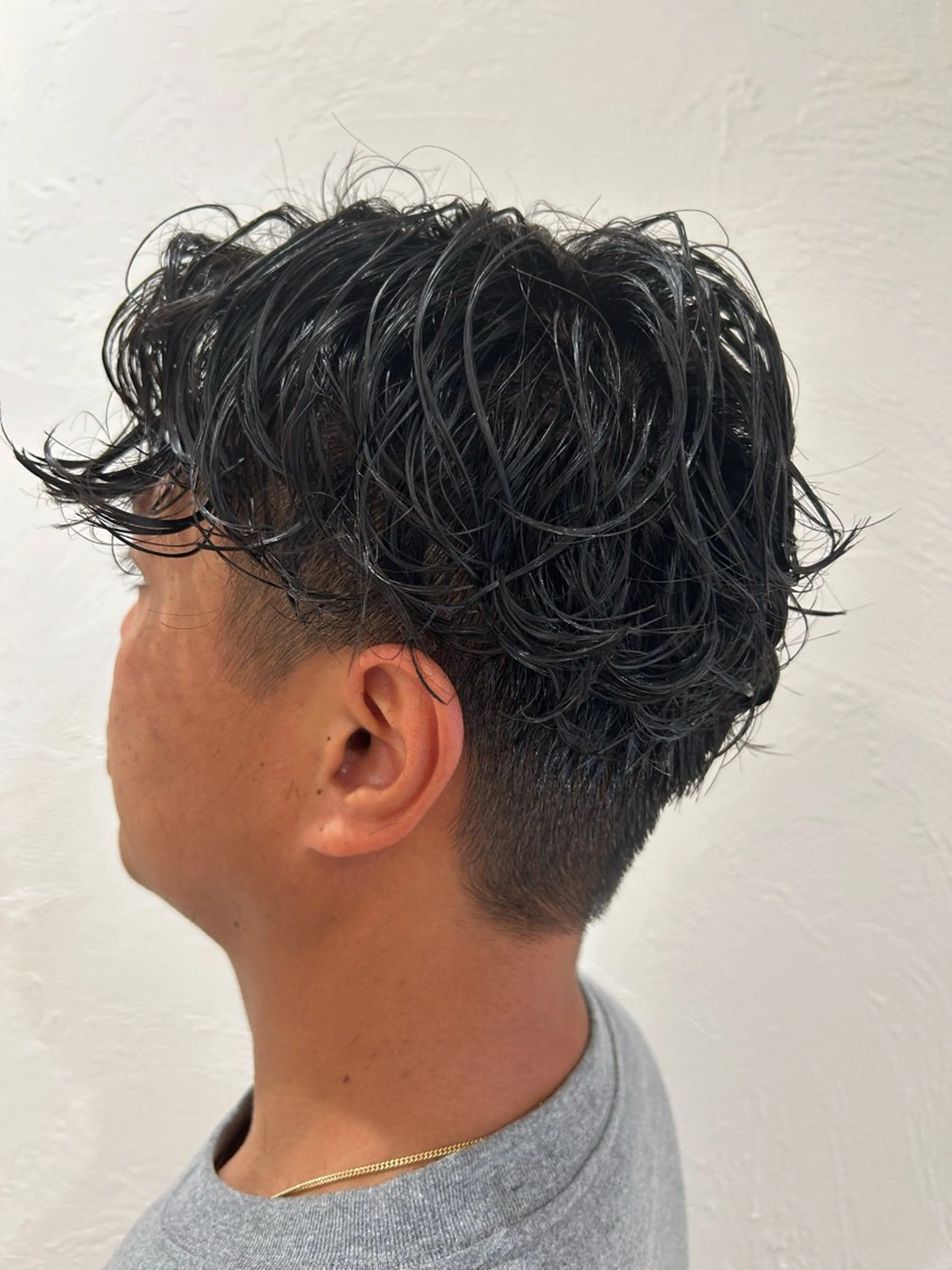 パーマ メンズ 渡邊 花奈のヘアスタイル