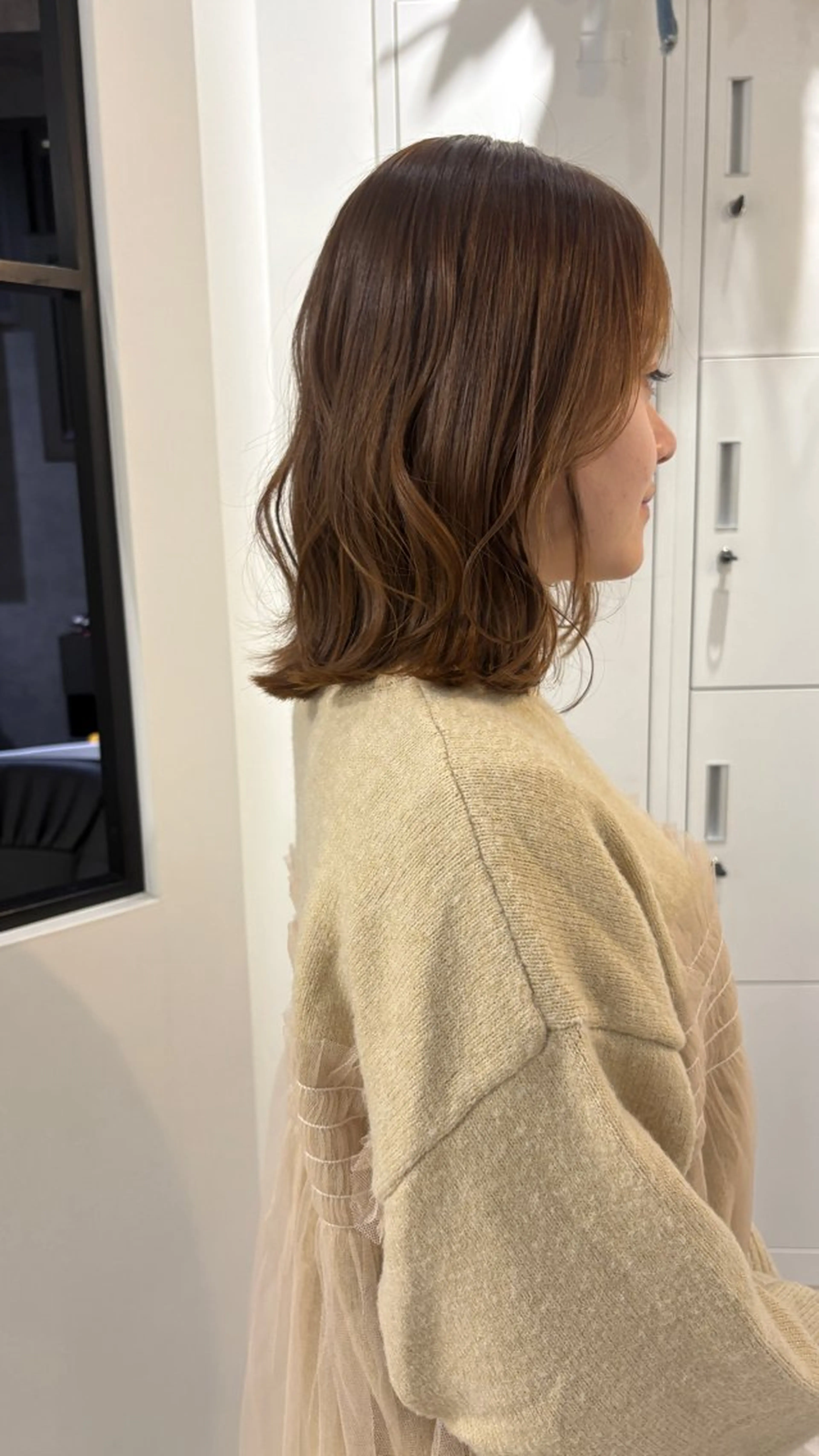 ミディアム カラー ベージュカラー 河野 いずみのヘアスタイル