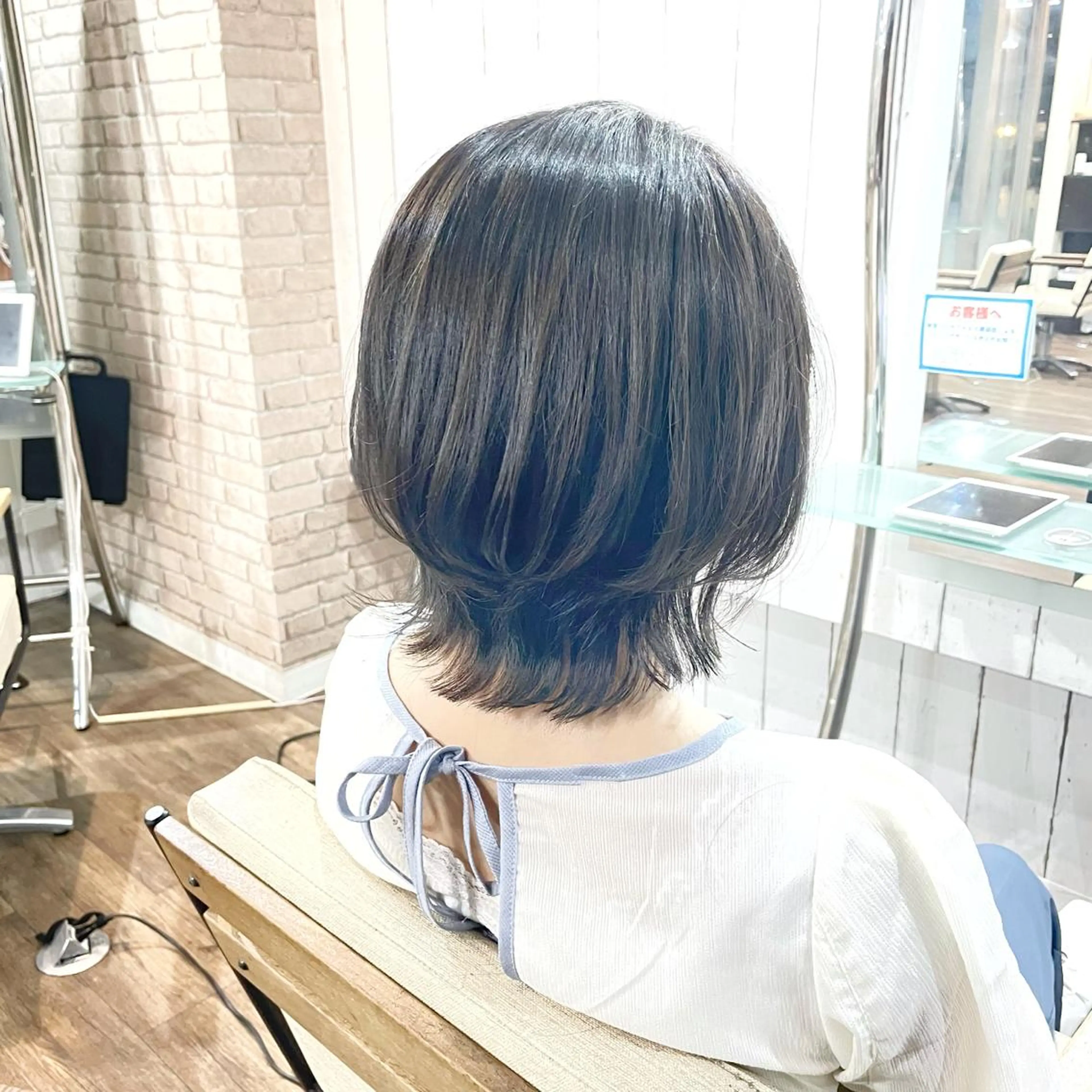 ショート MiU所属・韓国×髪質改善×美髪 縮毛矯正×レイヤーのヘアスタイル