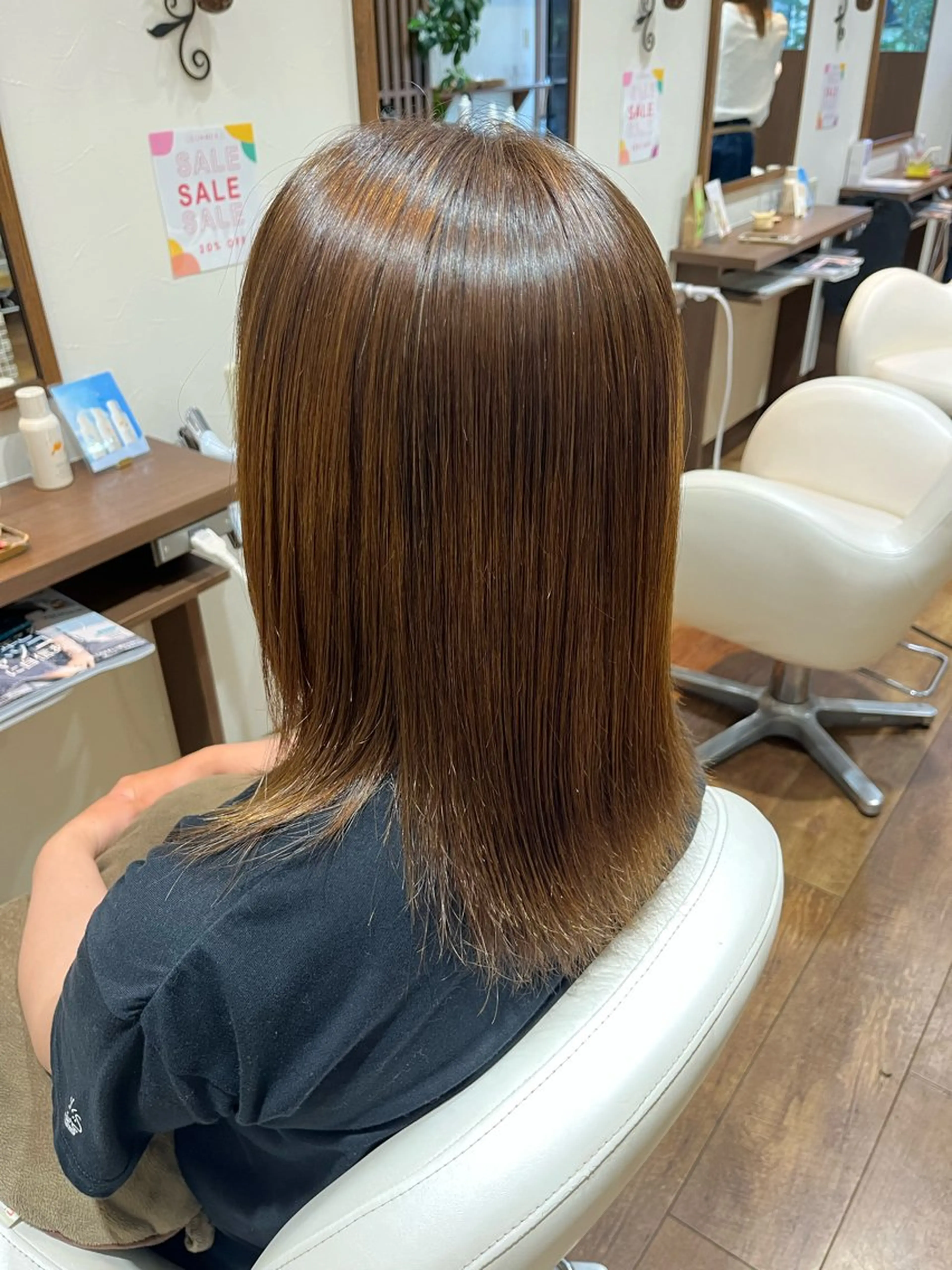 セミロング カラー ヘアカラー アンフール所属・amfoule KAI モデル募集中のヘアスタイル