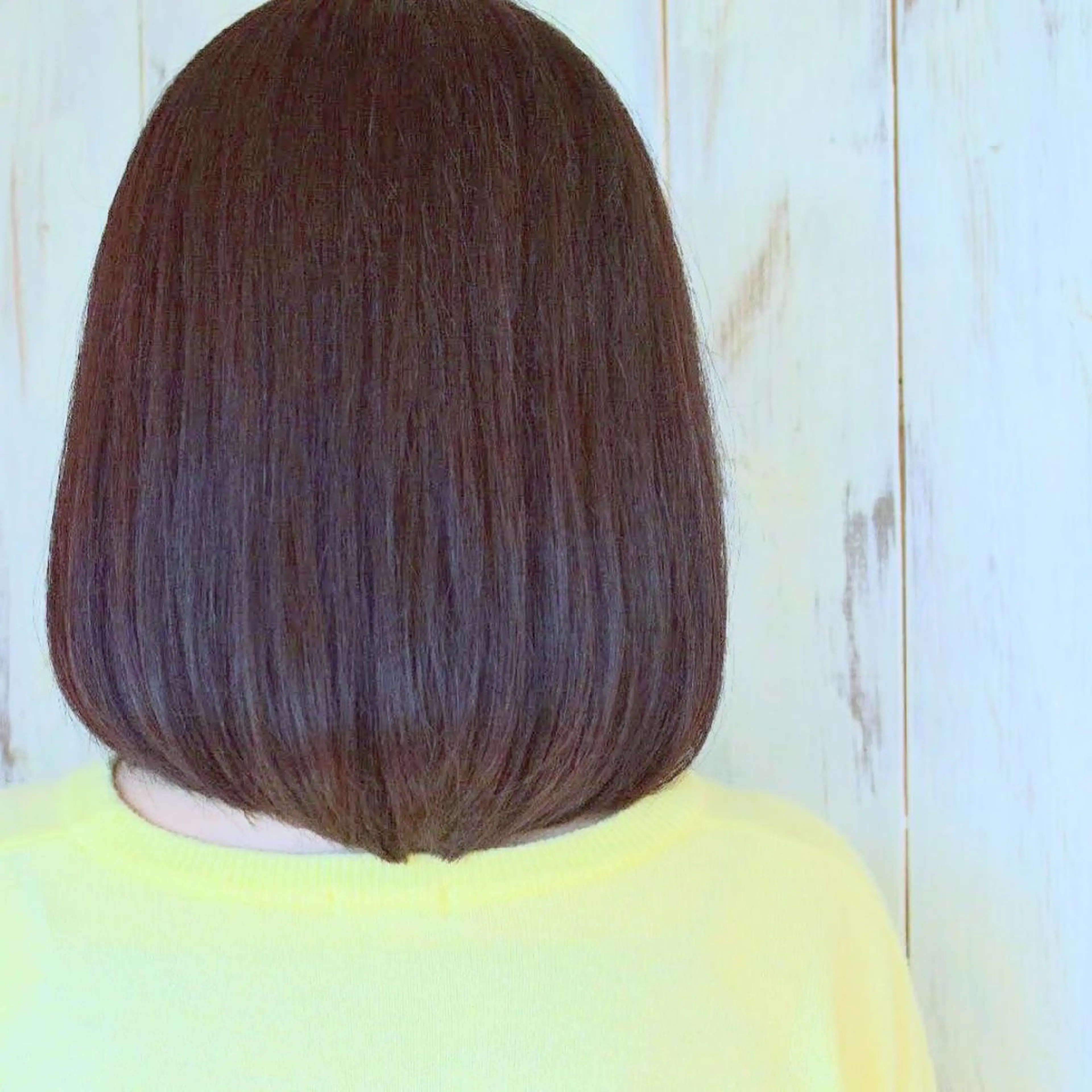 ミディアム カラー ボブ カット ヘアカラー トリートメント 黒田 かな子のヘアスタイル