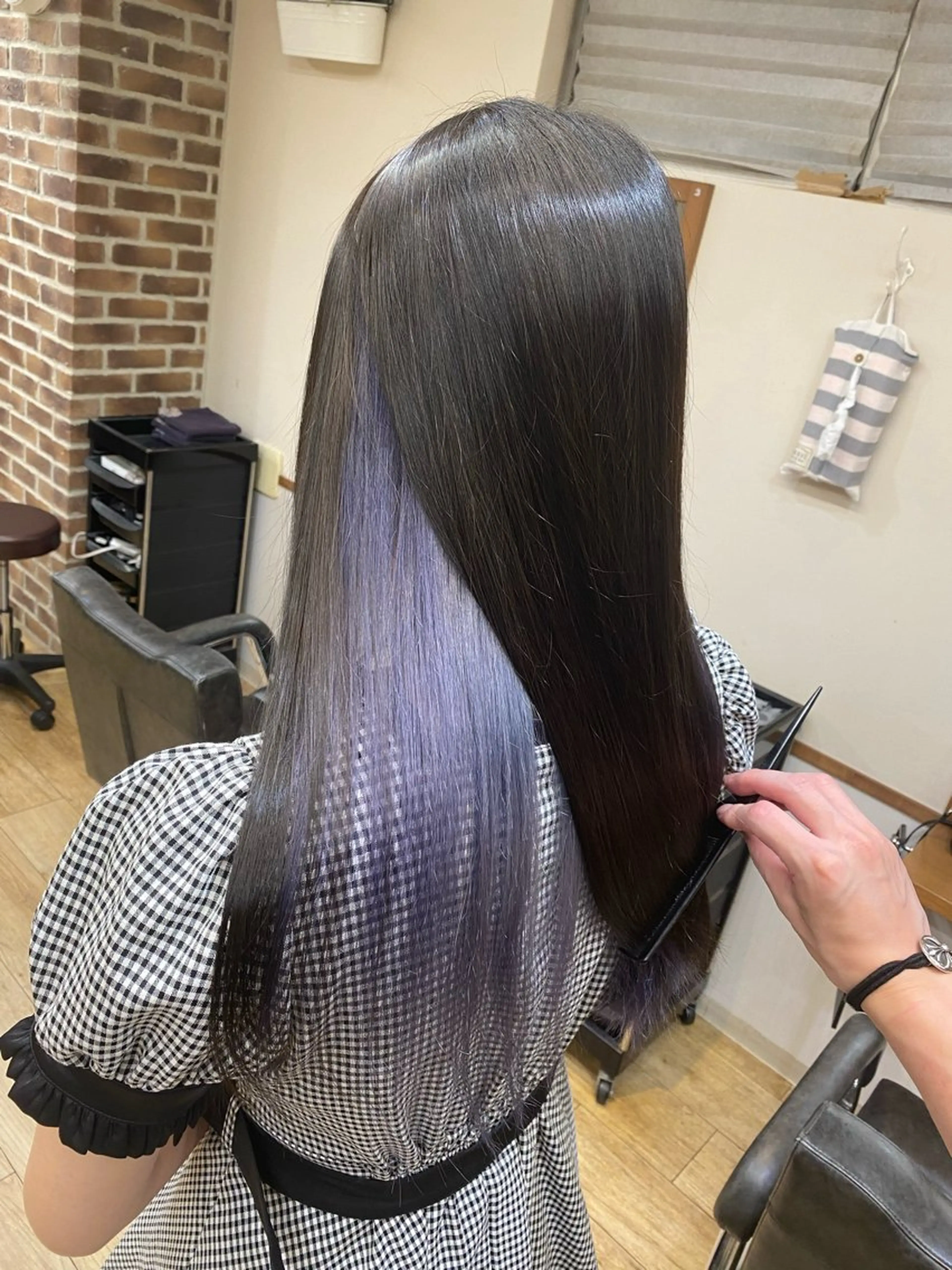 ロング カラー パーマ バイオレットカラー 縮毛矯正 ヘアカラー 國分 伸也のヘアスタイル