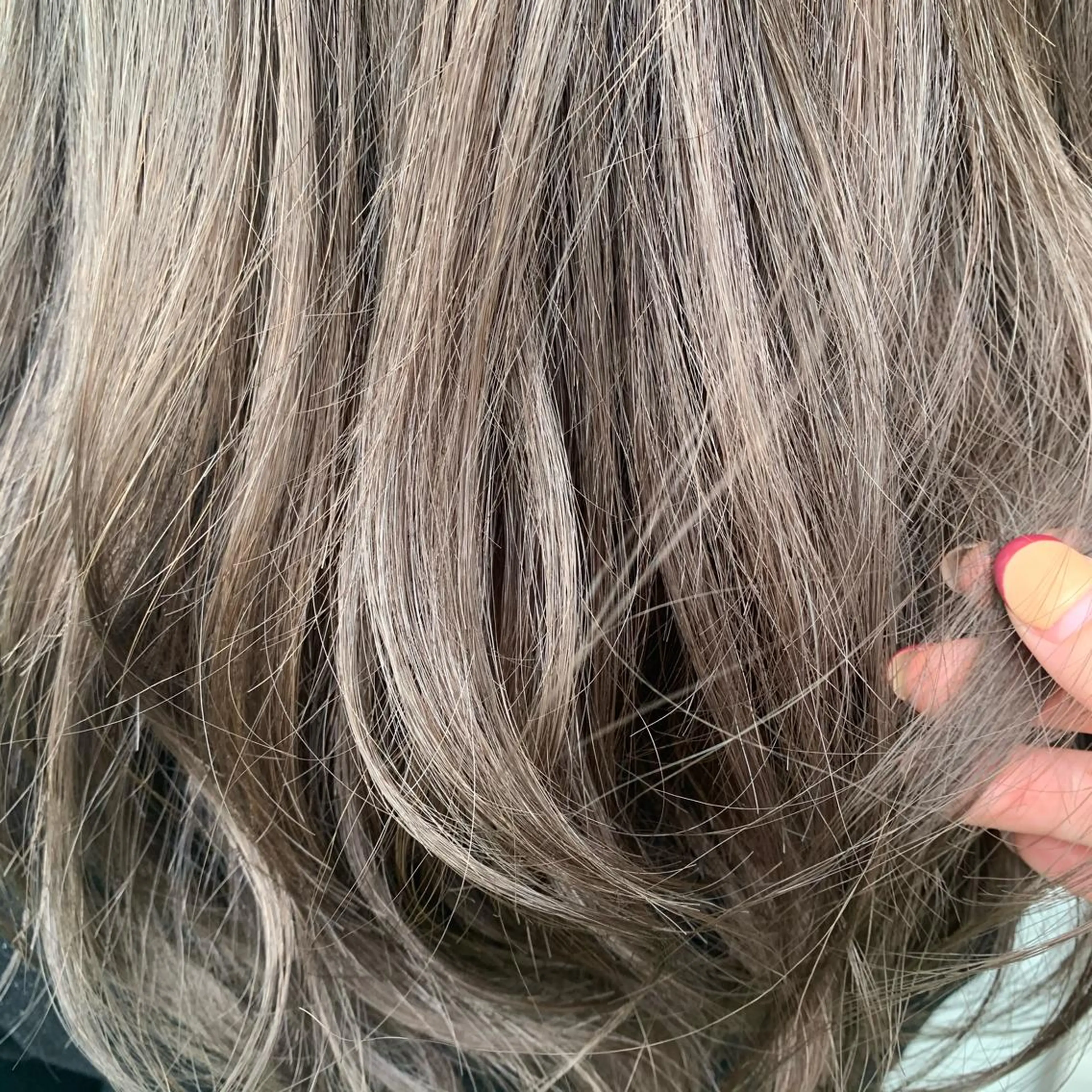 ロング ヘアカラー トリートメント ︎︎☺︎ yuri ︎︎☺︎のヘアスタイル