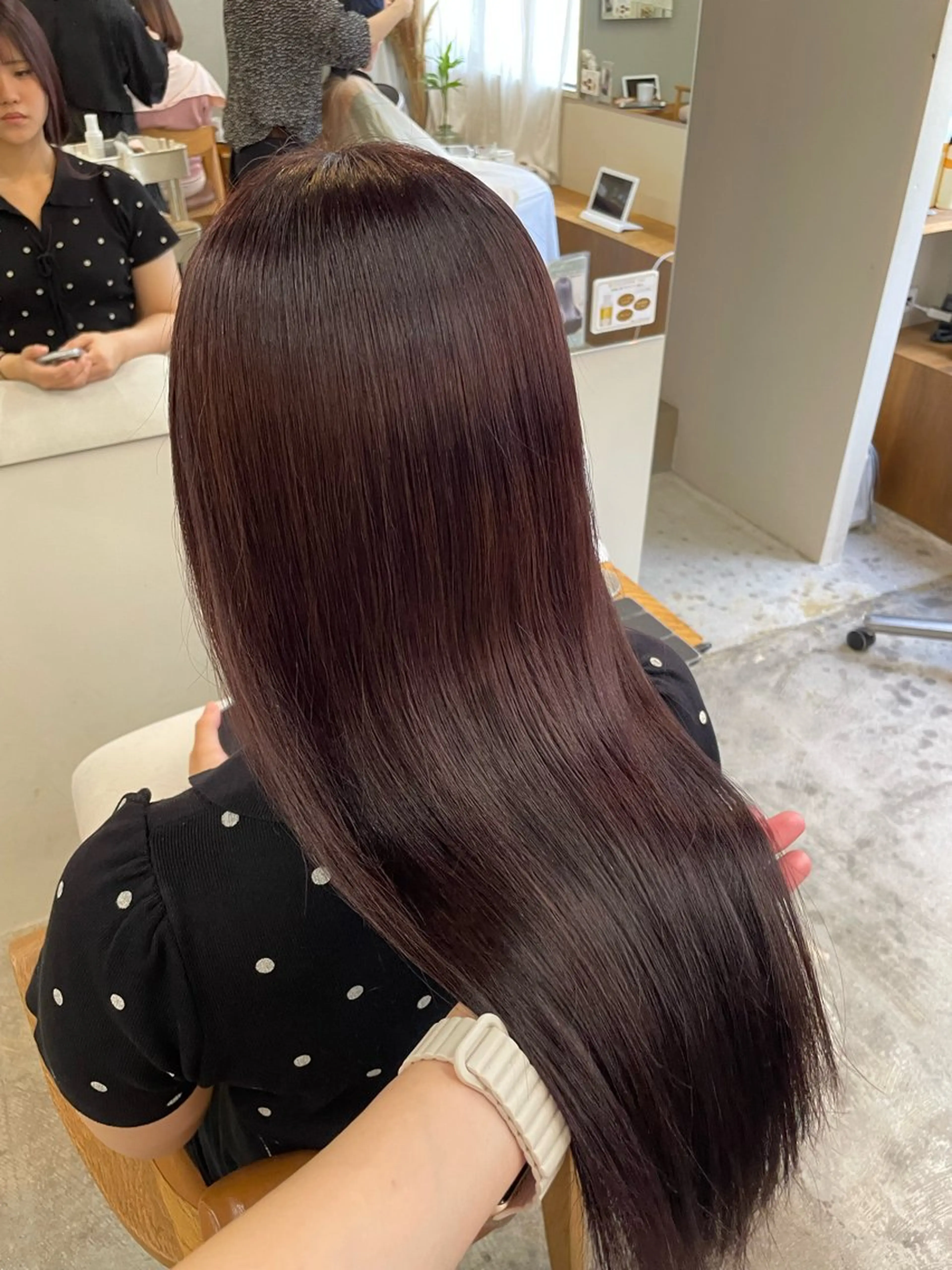 ロング カラー 縮毛矯正 トリートメント 🪷花屋併設🪷 山下悠月のヘアスタイル