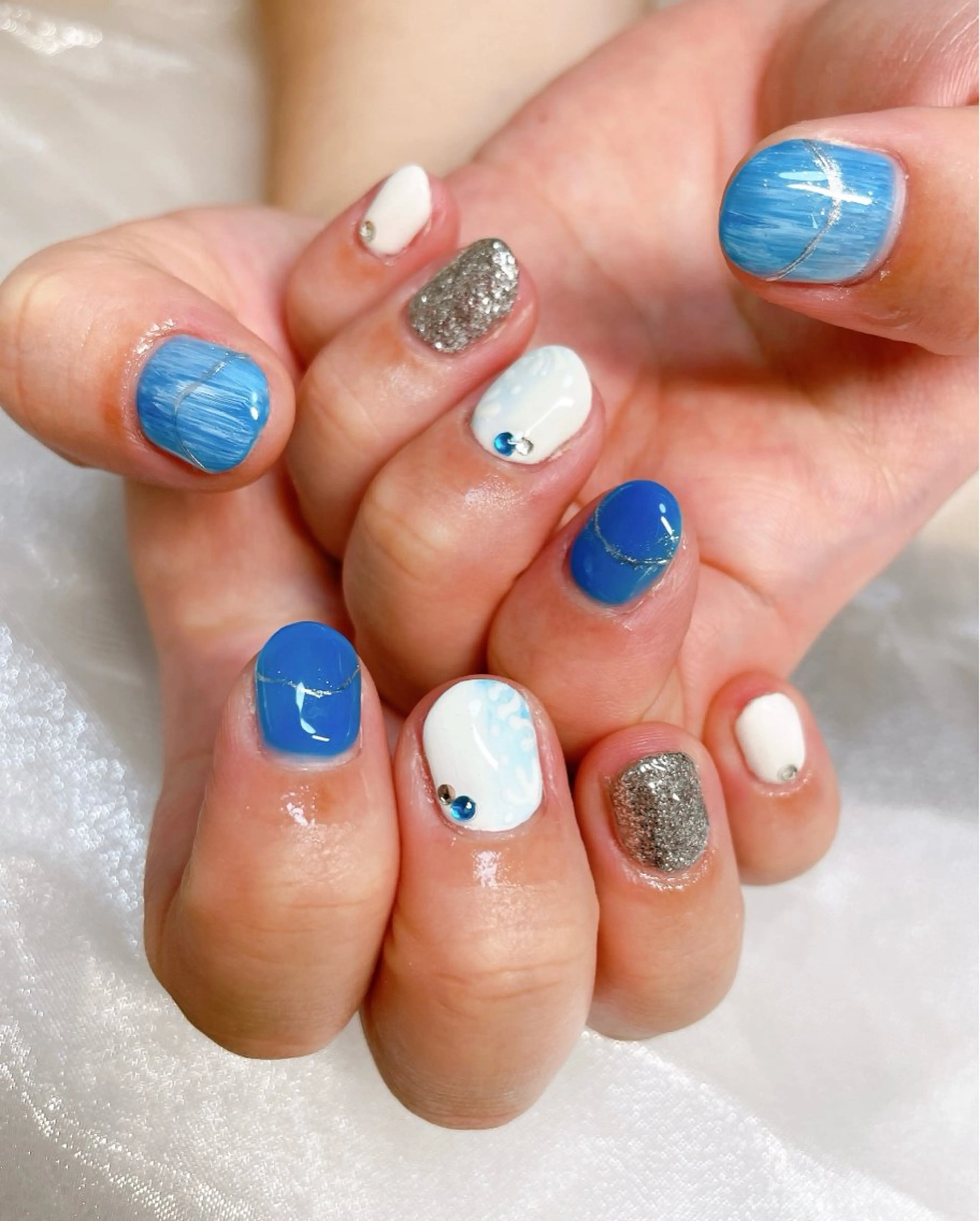ネイル ハンドネイル ハンドケア GAL_ NAILのネイルデザイン
