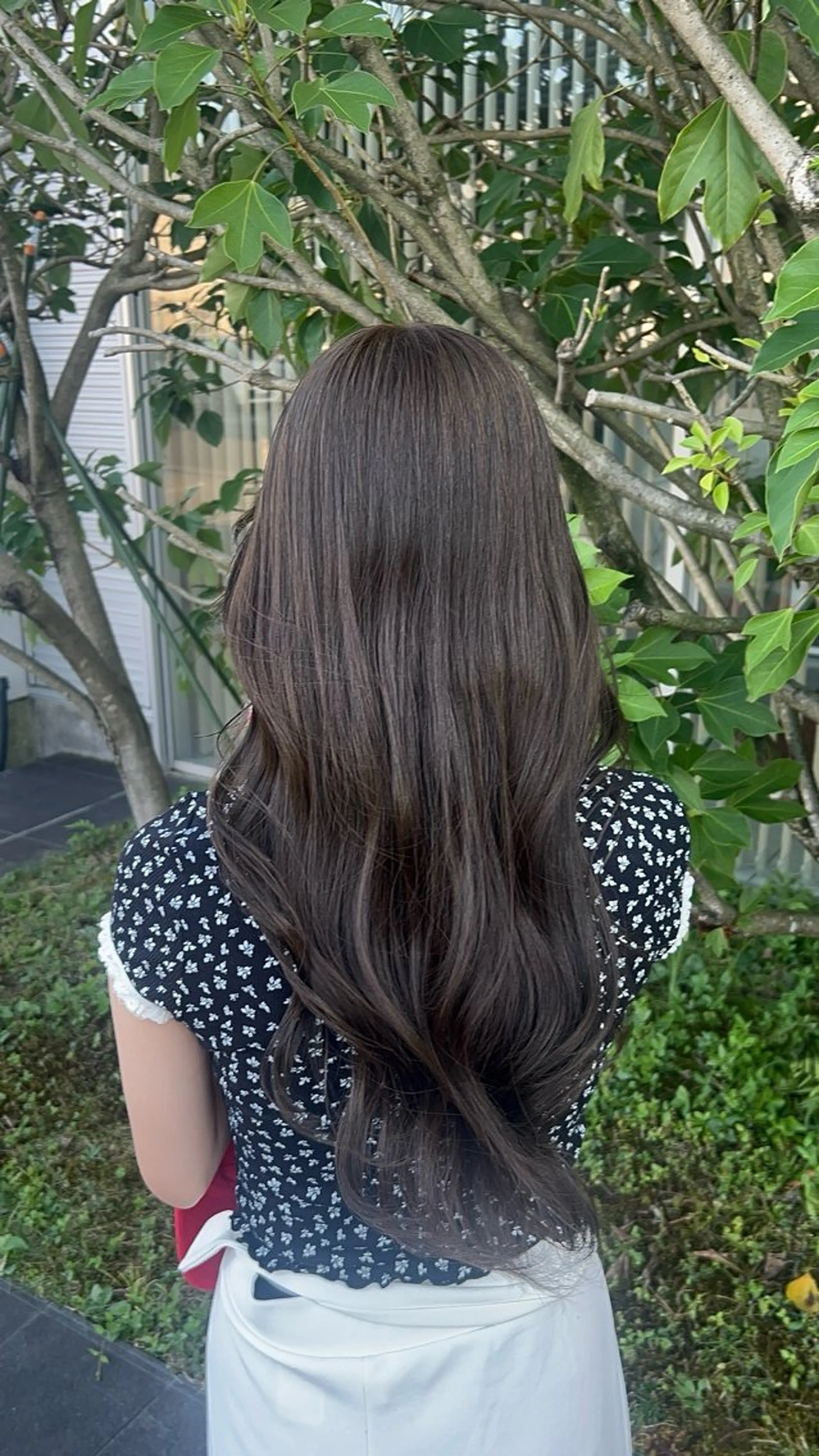 ロング カラー ベージュカラー オリーブベージュ gigi- 龍成のヘアスタイル