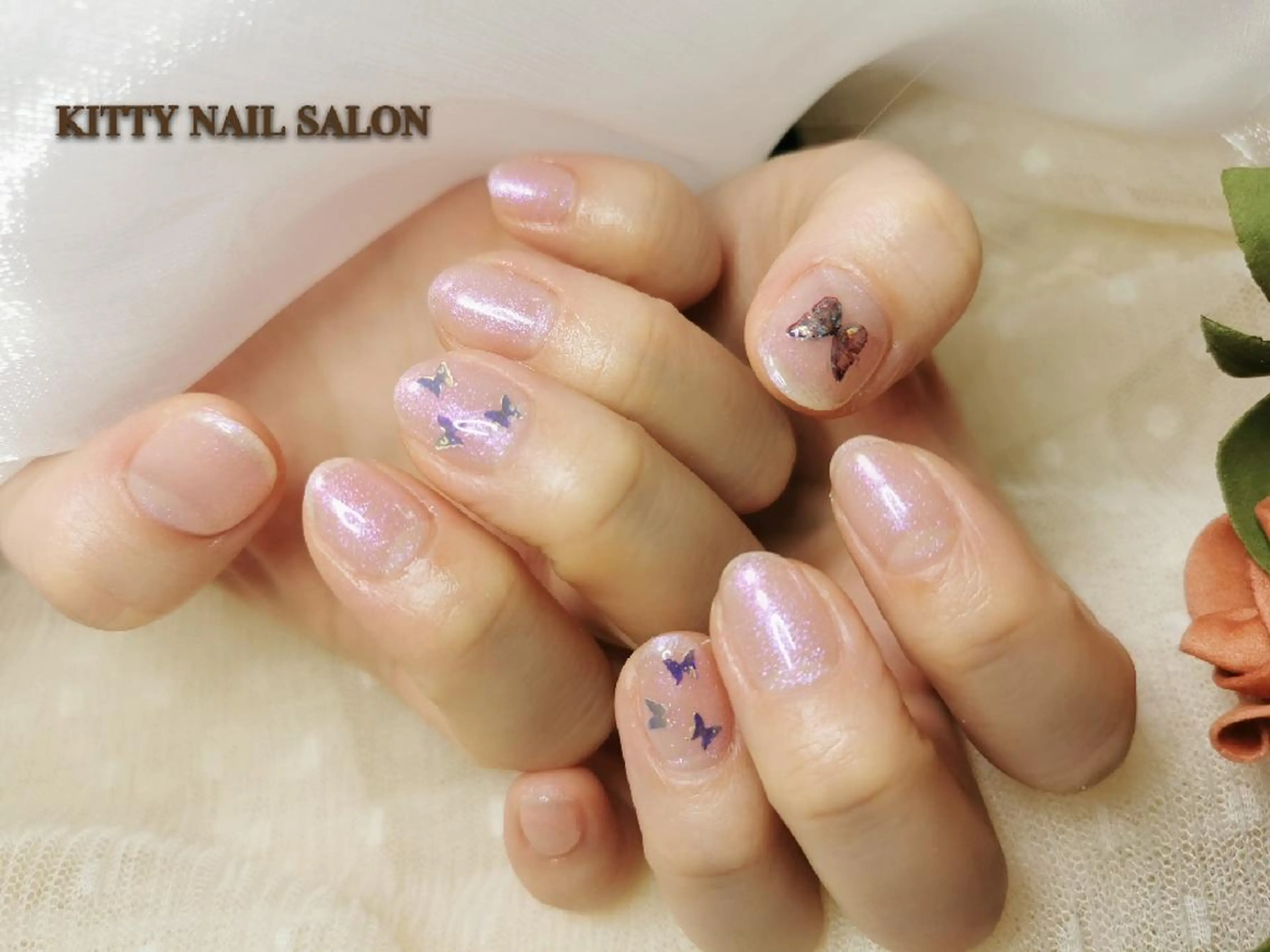 ネイル ホログラムネイル ハンドネイル kitty nail salonのネイルデザイン
