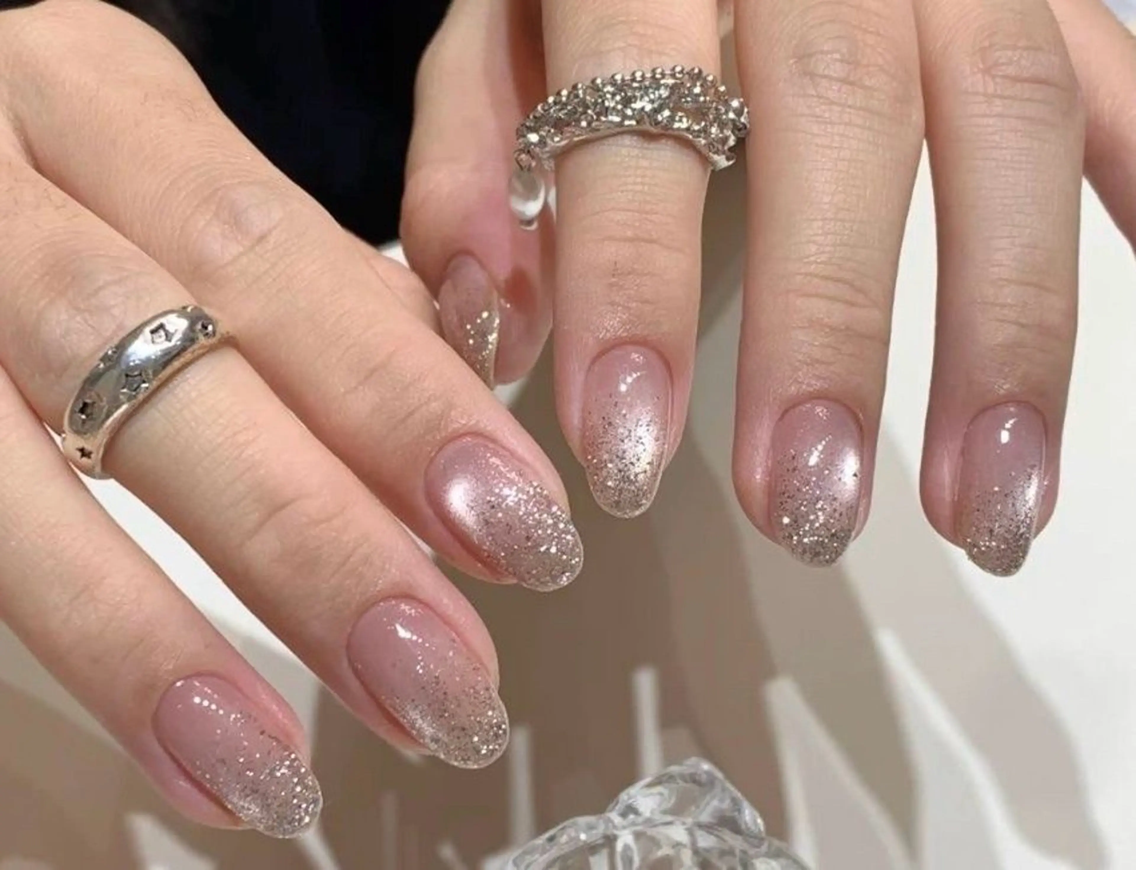 ネイル 長さ出し フレンチネイル グラデーション 卒業式 マグネットネイル ハンドネイル MIHANA NAILのネイルデザイン