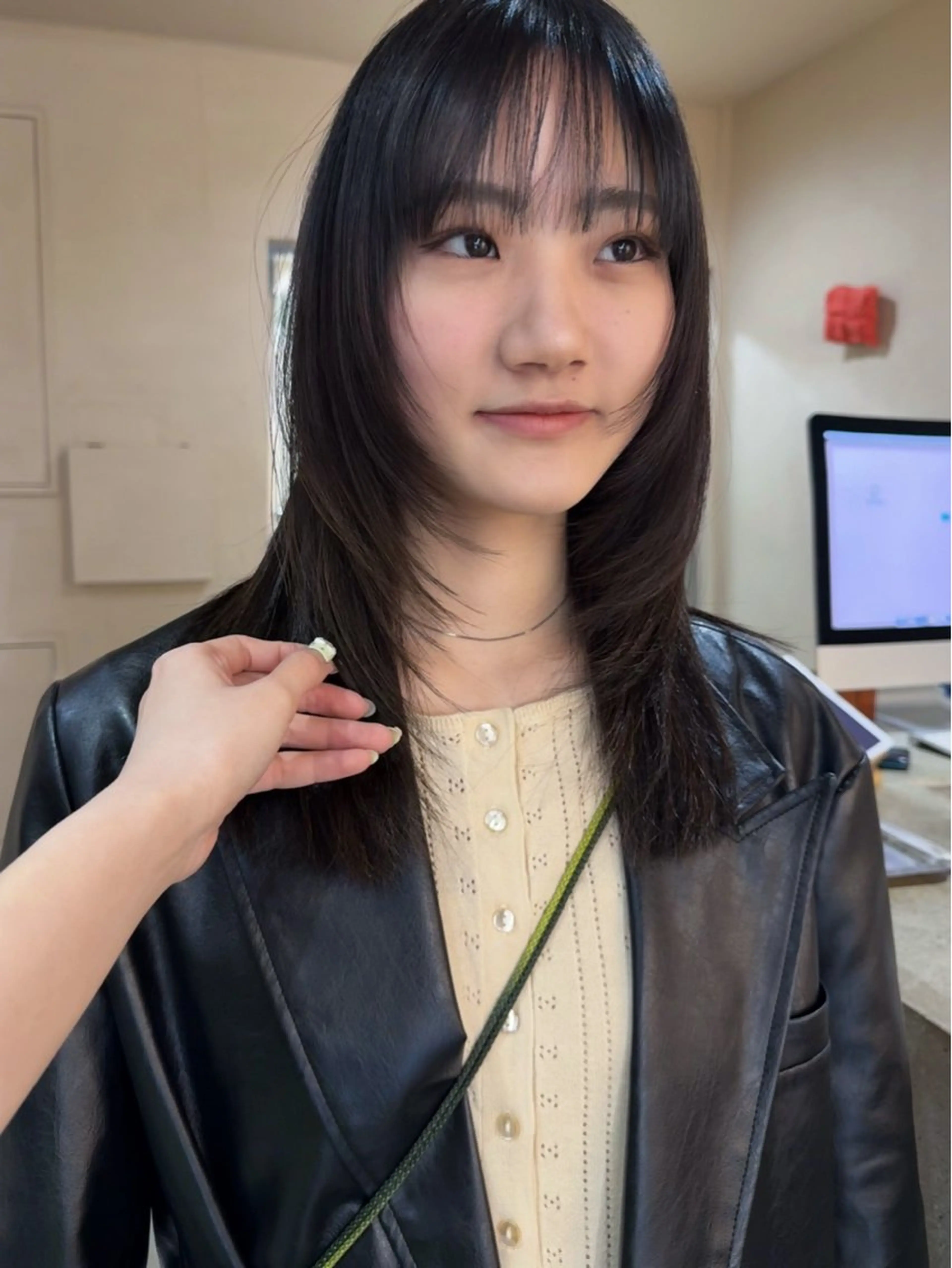 セミロング レイヤーカット 似合わせカット yant所属・kimura momokoのヘアスタイル