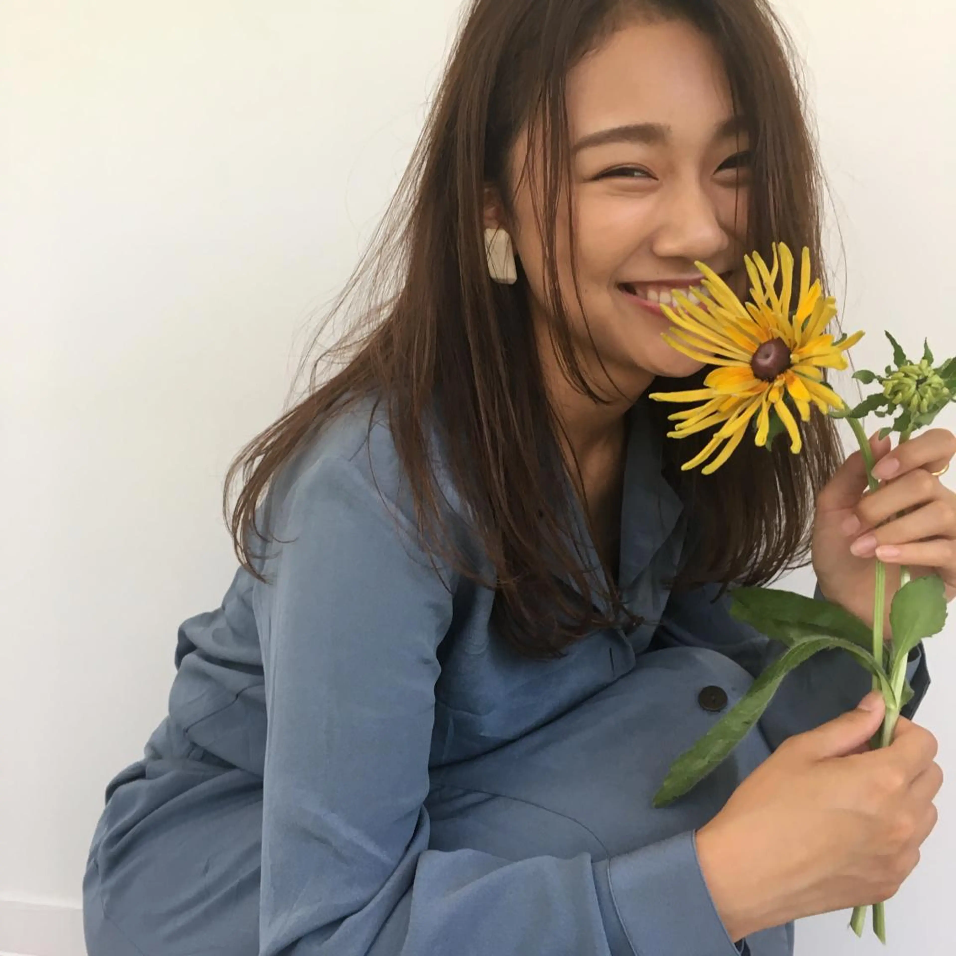 セミロング かきあげバング 鈴木駿介 レイヤーカットのヘアスタイル