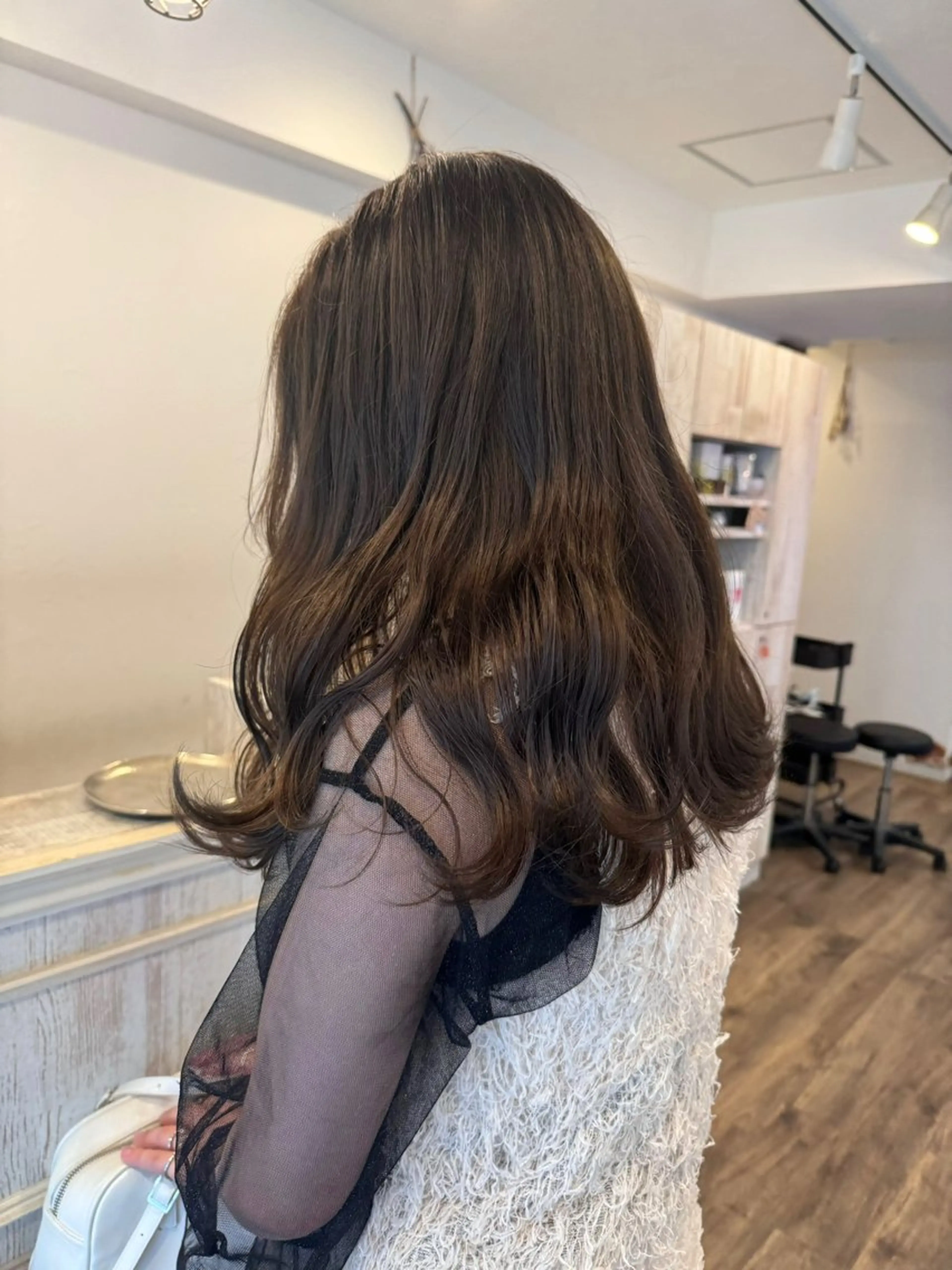 セミロング カラー ブラウンカラー 透明感カラー ラベンダーカラー マロンブラウン ヘアカラー トリートメント m ā l o.🌷 サカモトマイコのヘアスタイル