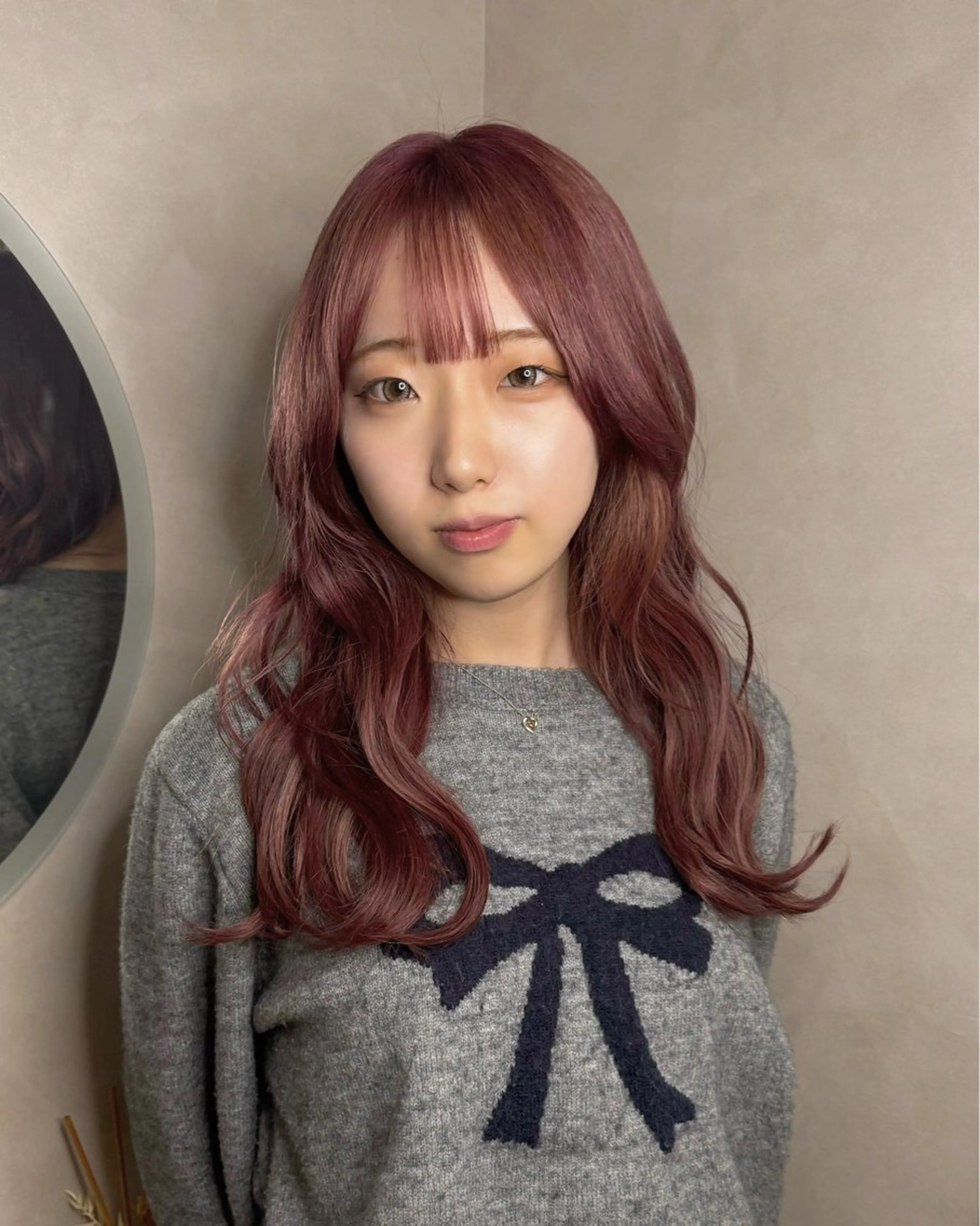 ロング カラー ベージュカラー ピンクカラー ピンクベージュ ヘアカラー ヒナ子🦋 ブリーチカラーのヘアスタイル