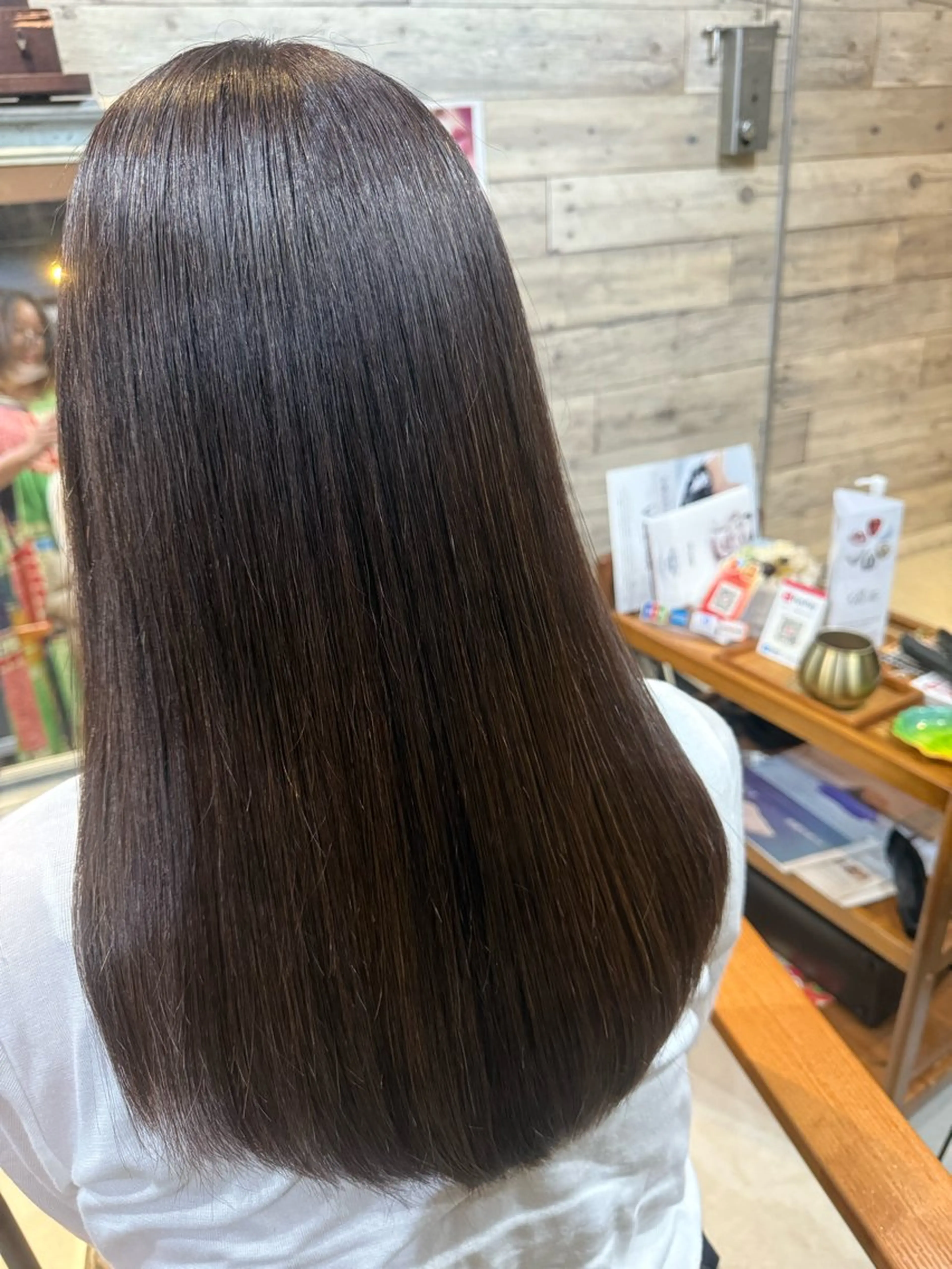 クオライン縮毛矯正+カット+3STEPトリートメント+ウルトラファインバブルの写真