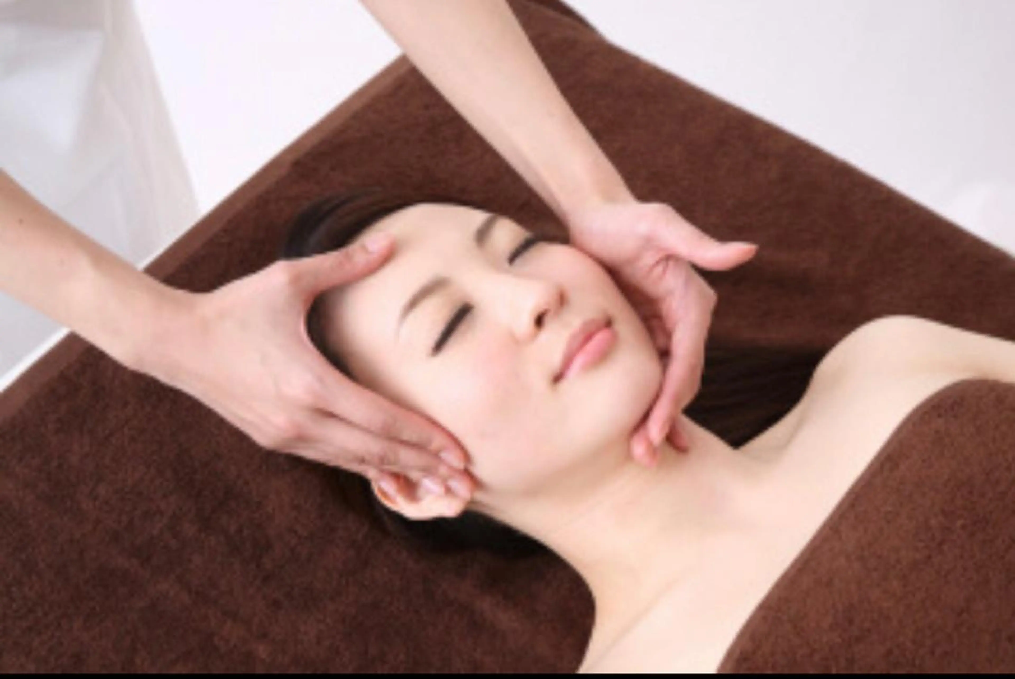 🌸リンパスッキリ小顔エステ🌸(シワ、たるみ、毛穴の気になる方)の写真