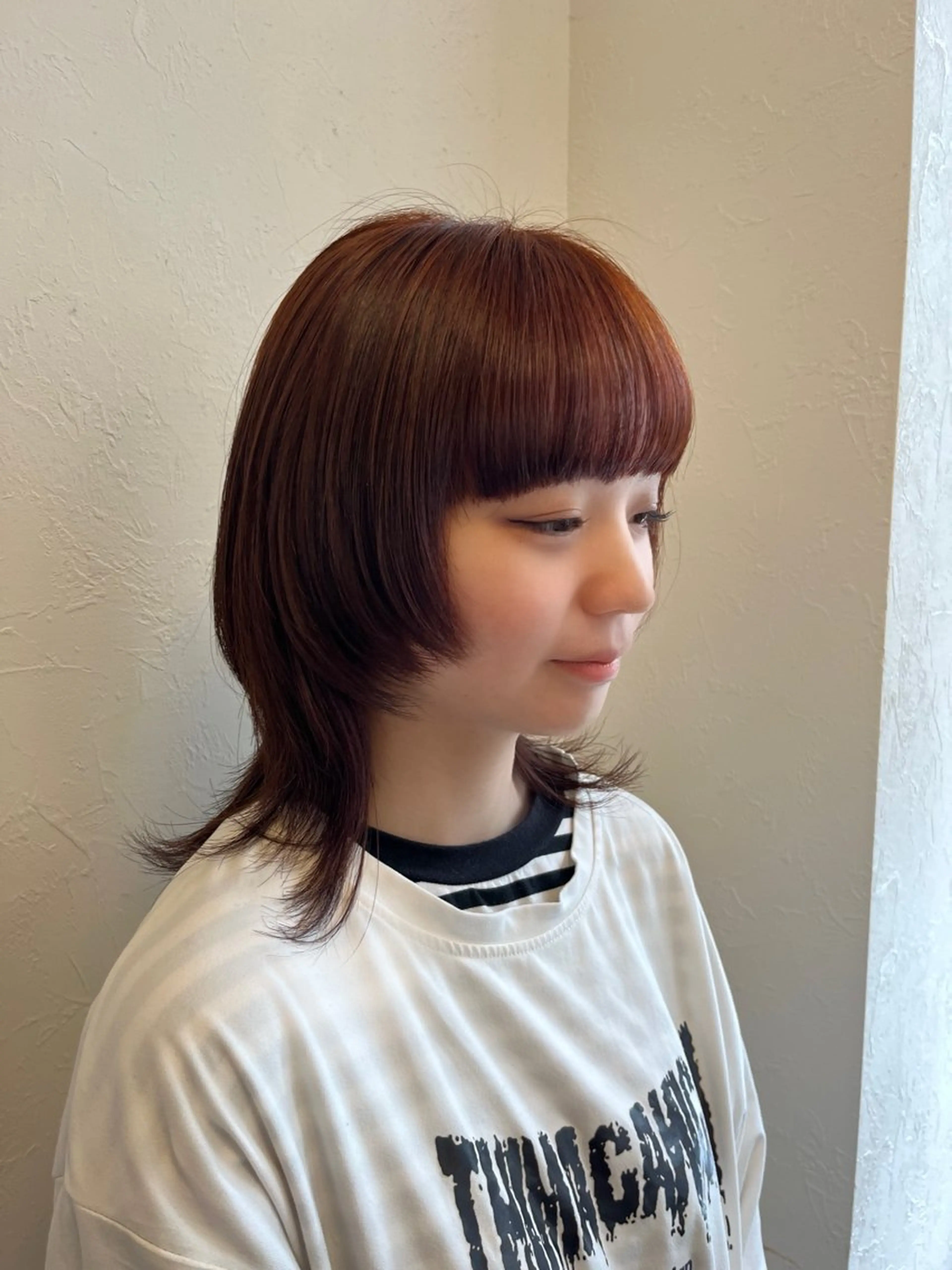 ミディアム カラー 國領 真央のヘアスタイル