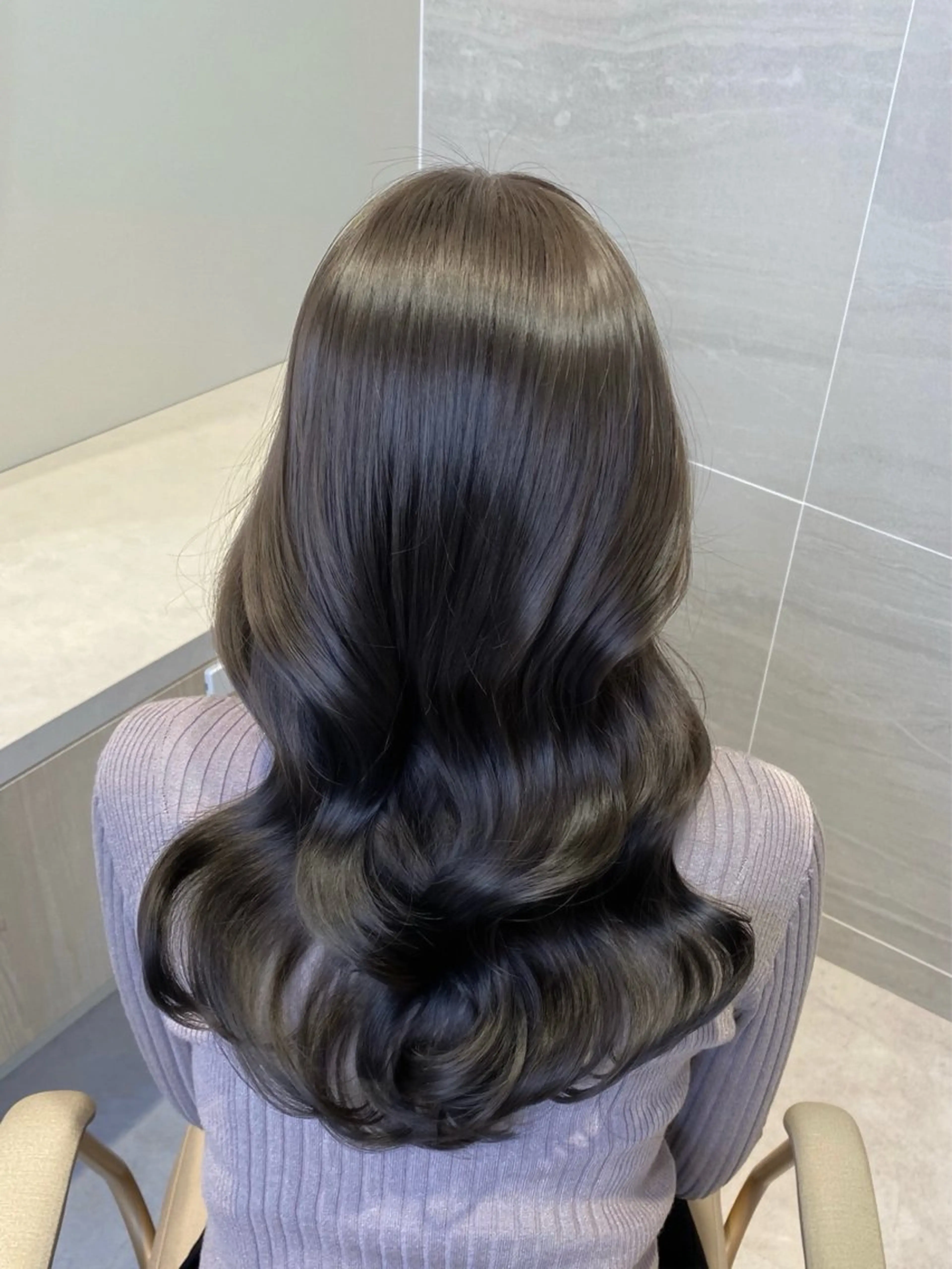 セミロング 韓国風ヘア カット ヘアカラー トリートメント ブリーチなしダブル カラー🧸🐺陽介のヘアスタイル