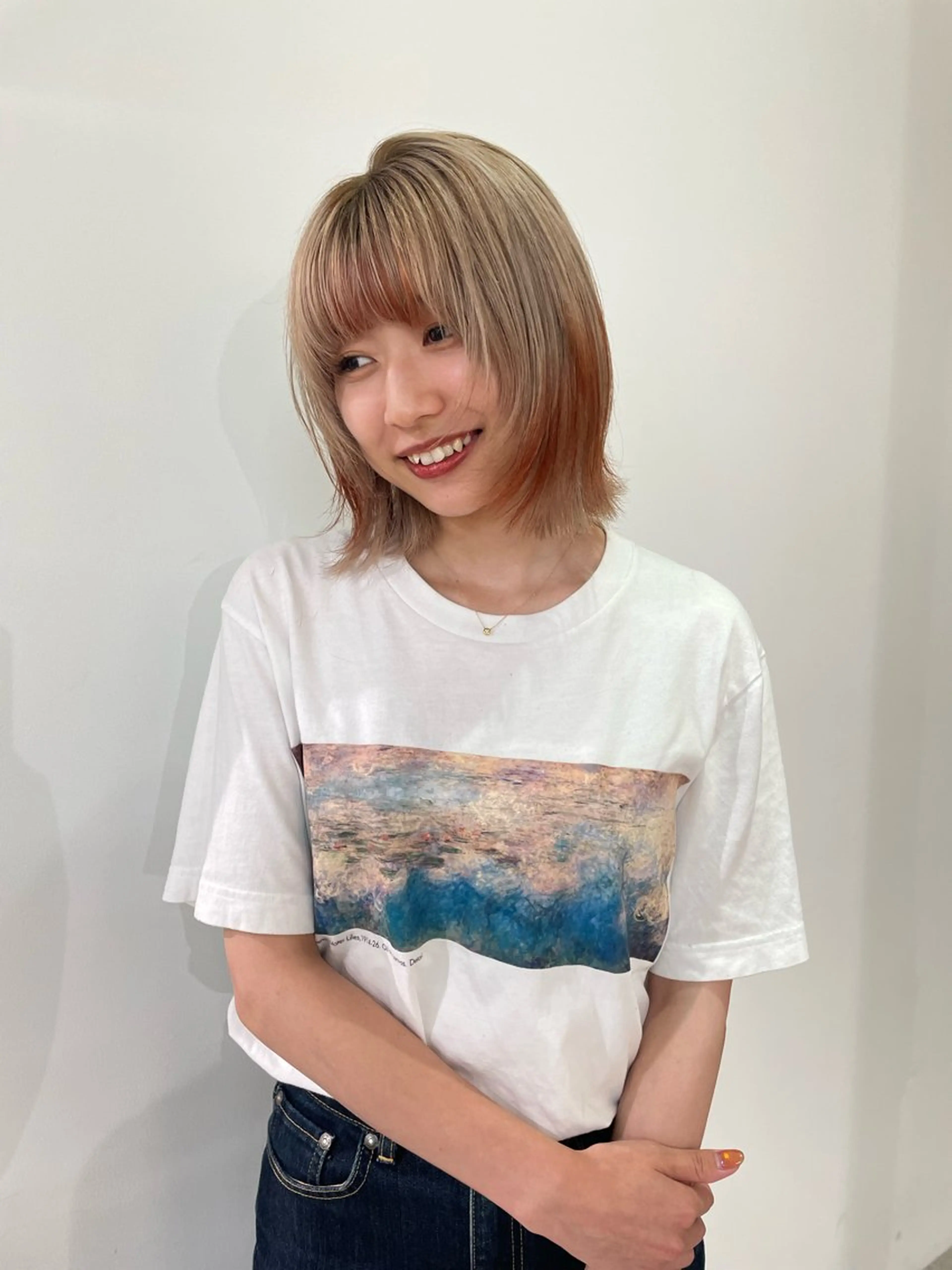 ミディアム カラー ベージュカラー ブリーチ ケアブリーチ デザインカラー ダブルカラー ヘアカラー トリートメント MIU/ルーツカラー ボブ/顔周りレイヤーのヘアスタイル