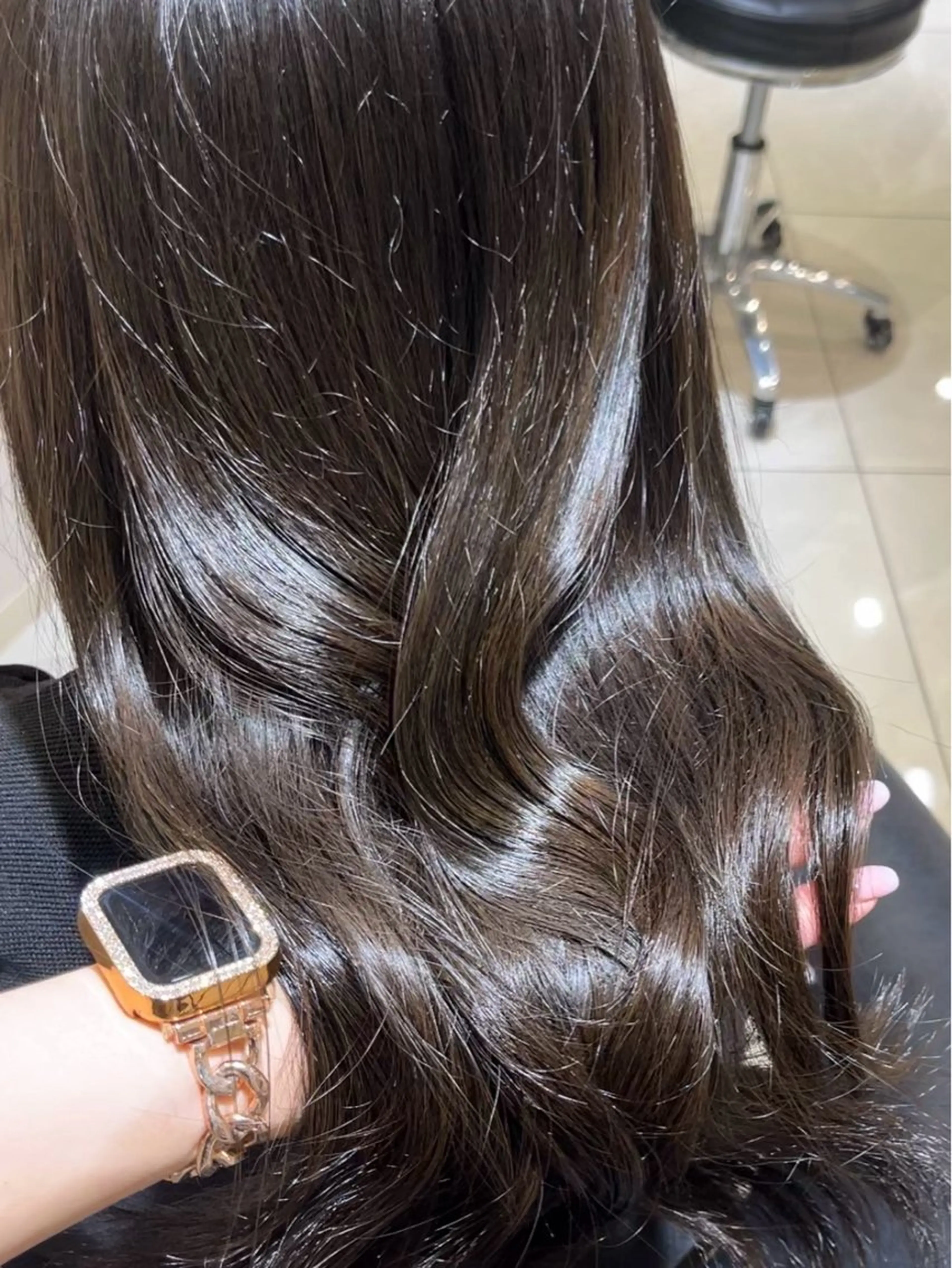 ロング カット ヘアカラー トリートメント 韓国盛れヘア🩶/ 池袋𝐑𝐢𝐧𝐚のヘアスタイル