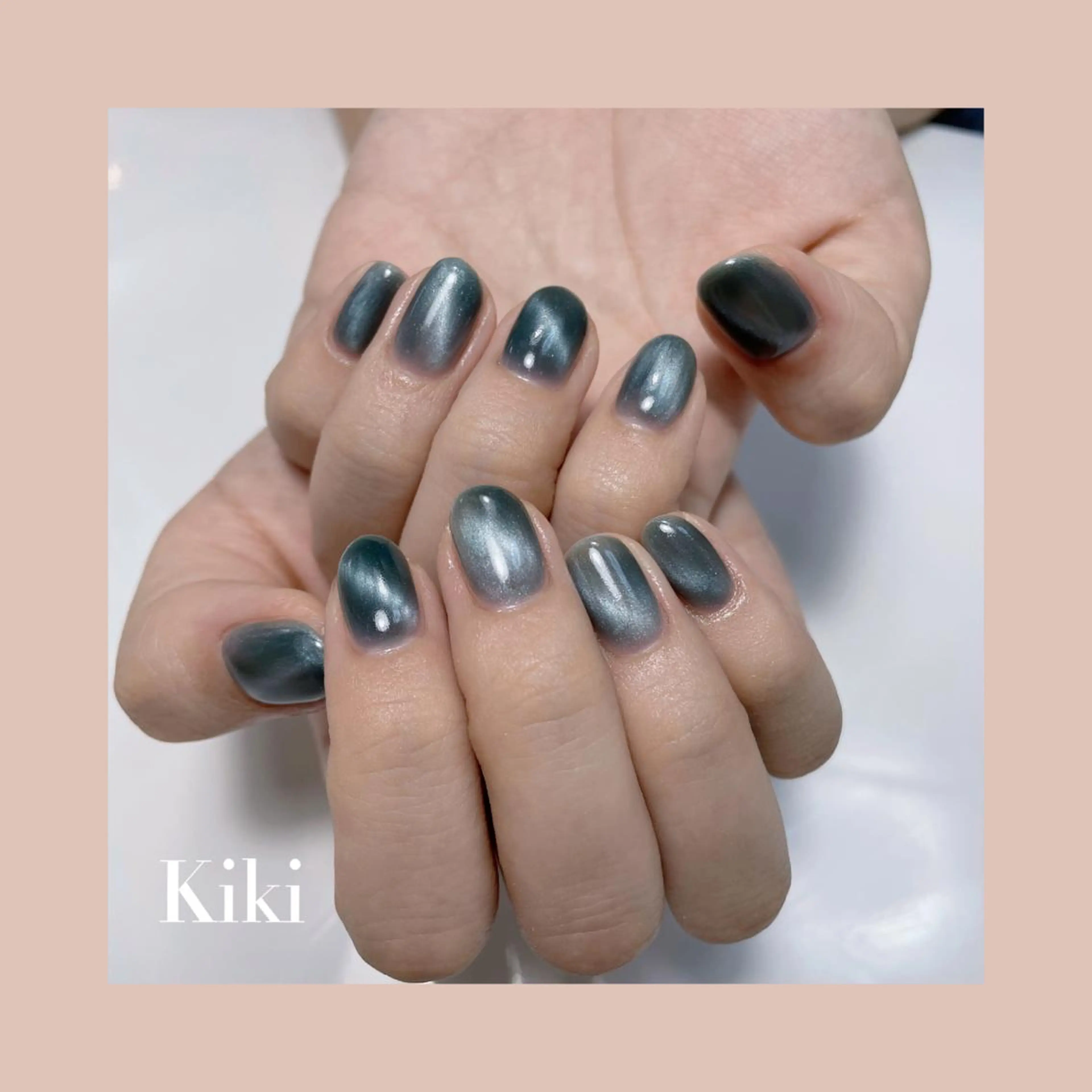 【Hand】🎗オフ有り🎗マグネットネイル🧲3300の写真