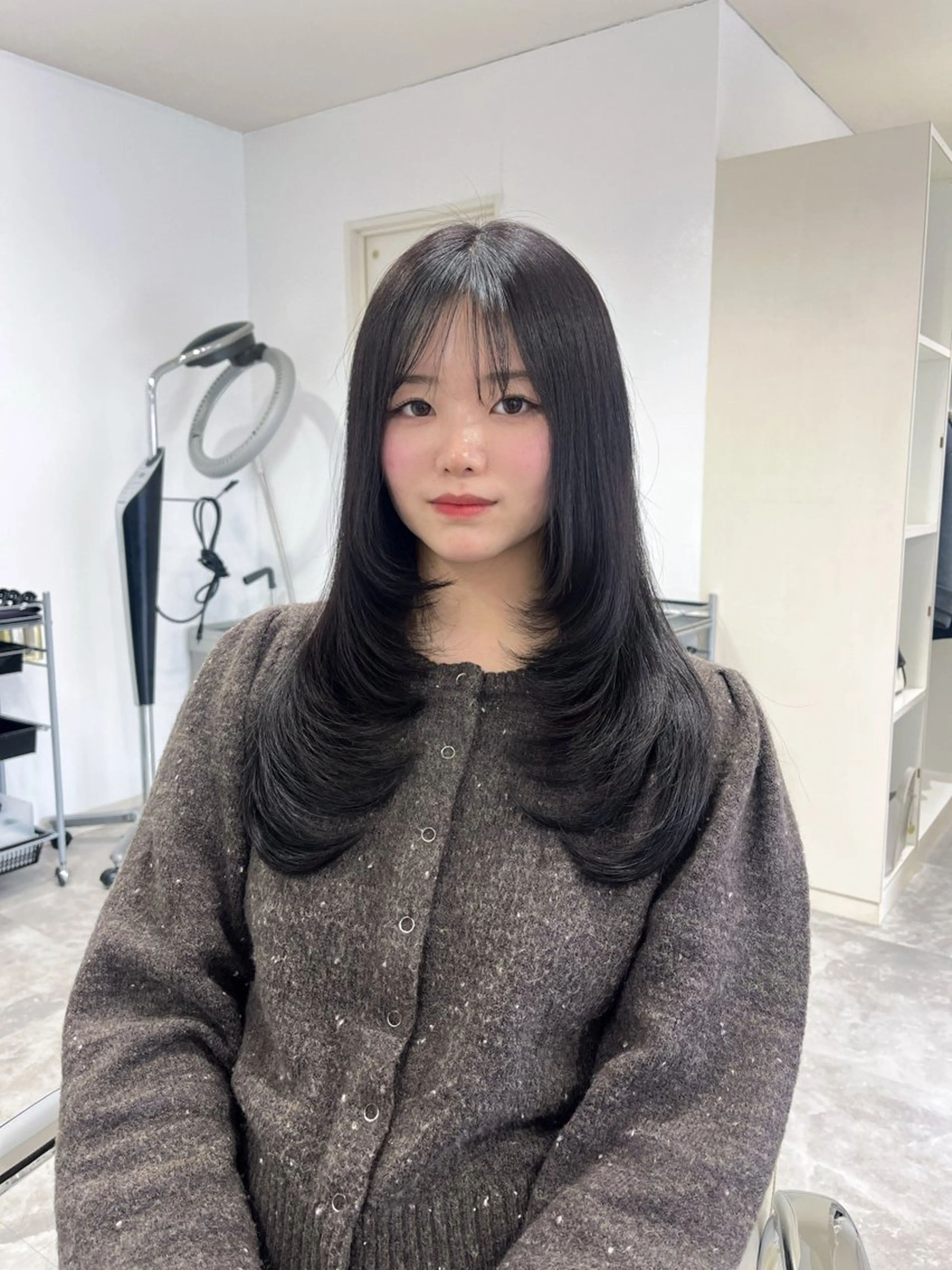 ロング ヘアカラー トリートメント 𝑴𝑰𝑯𝑶 ／ワンホンヘアのヘアスタイル