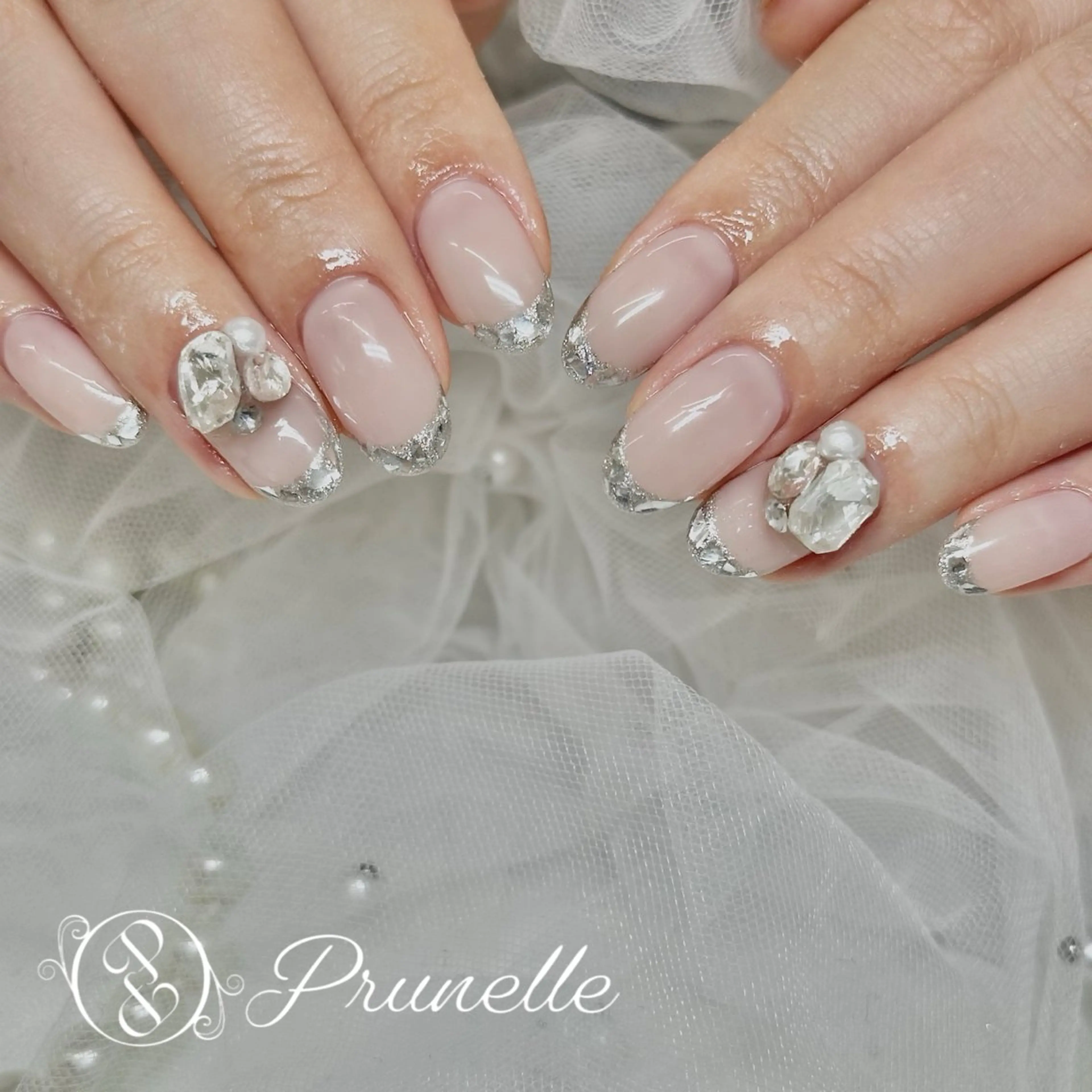 ネイル ハンドネイル Prunelle Sawaneのネイルデザイン