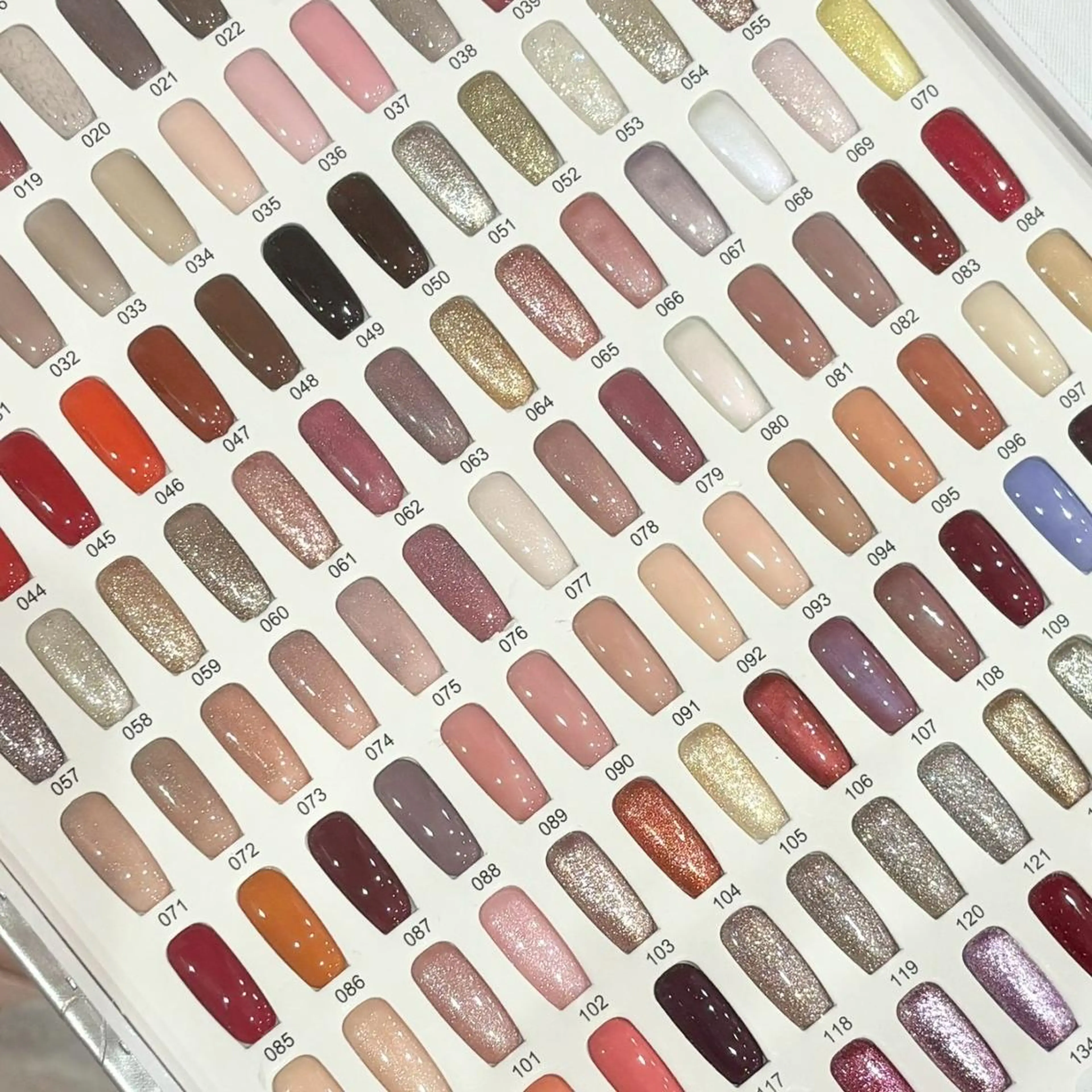 ネイル WISTERIA nahoのネイルデザイン