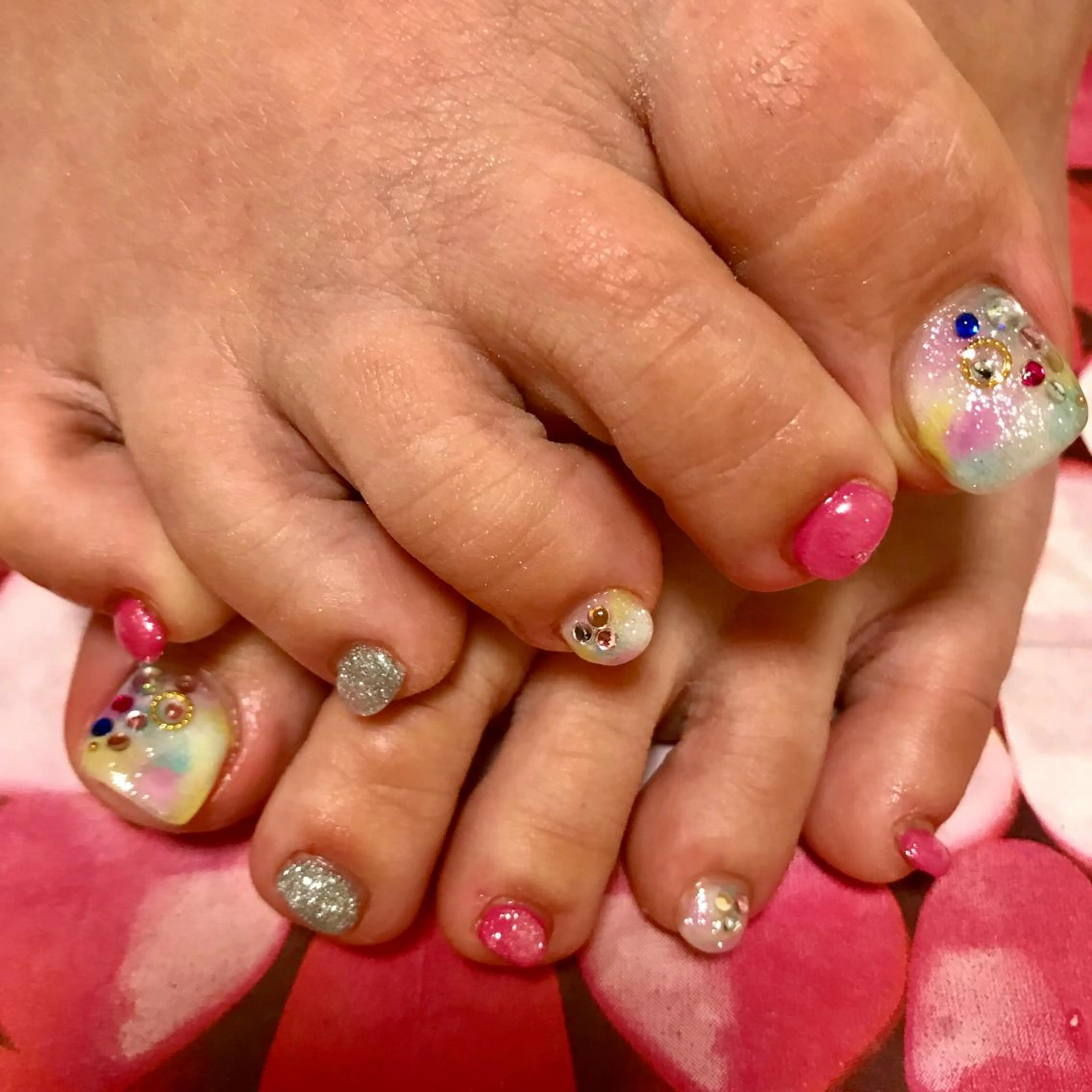 ネイル LOVEnail tomoのネイルデザイン